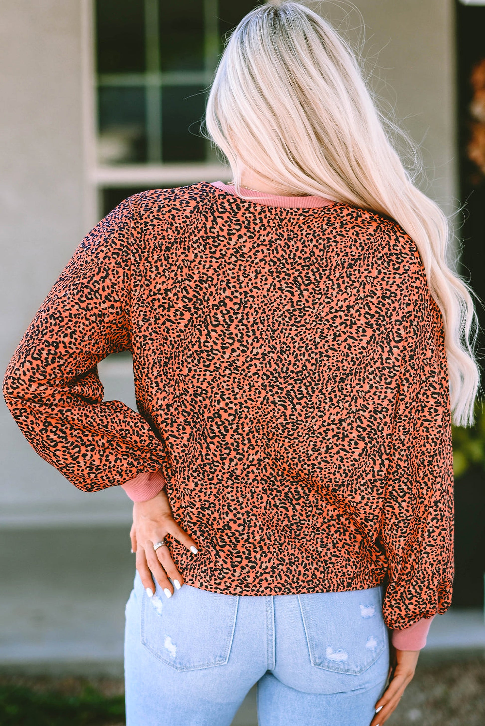 Vintage Leopard Bubble Sleeve Pullover Sweatshirt - enhanced image 2