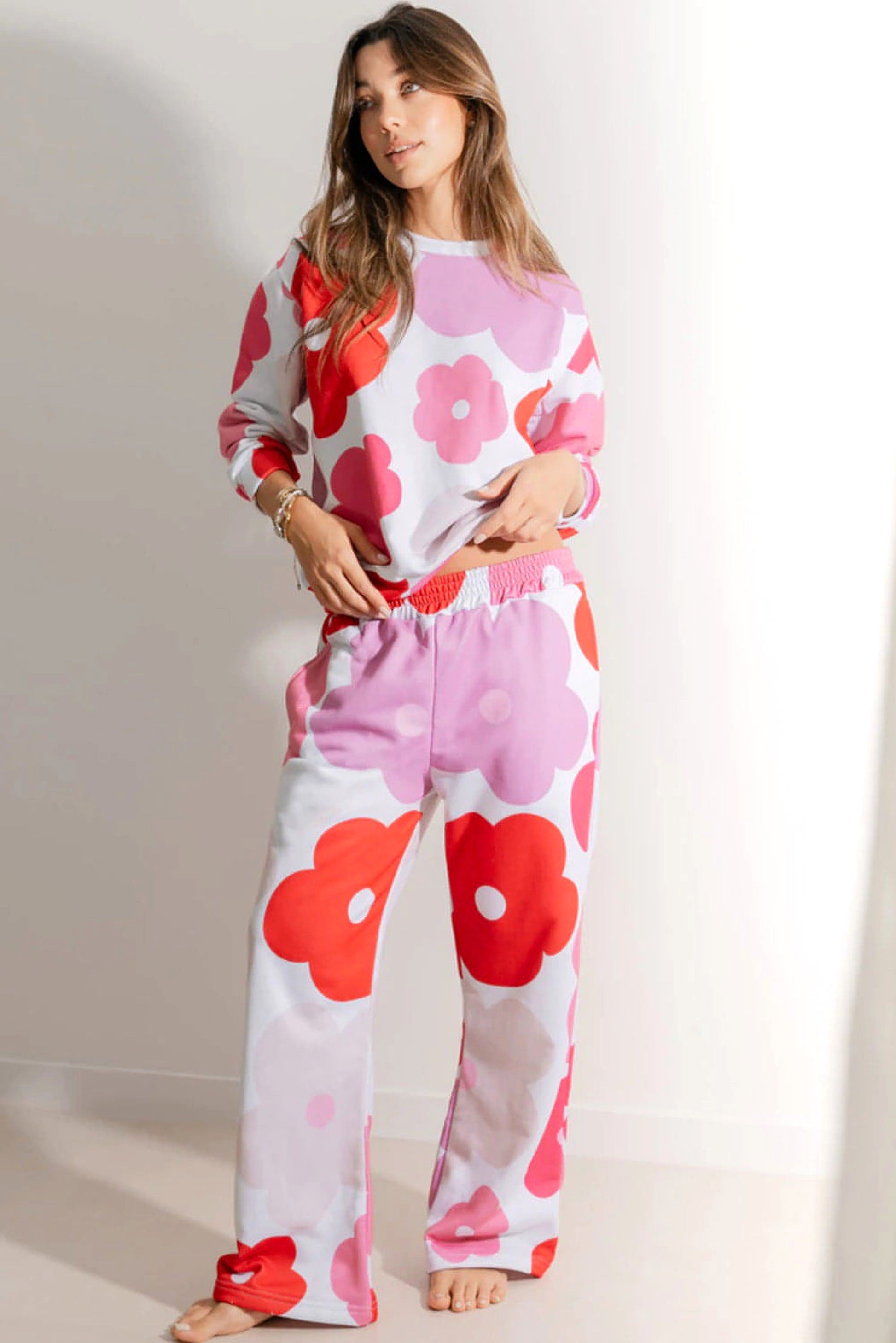 White Floral Print Pullover Top Sweatpants Lounge Set - enhanced image 2