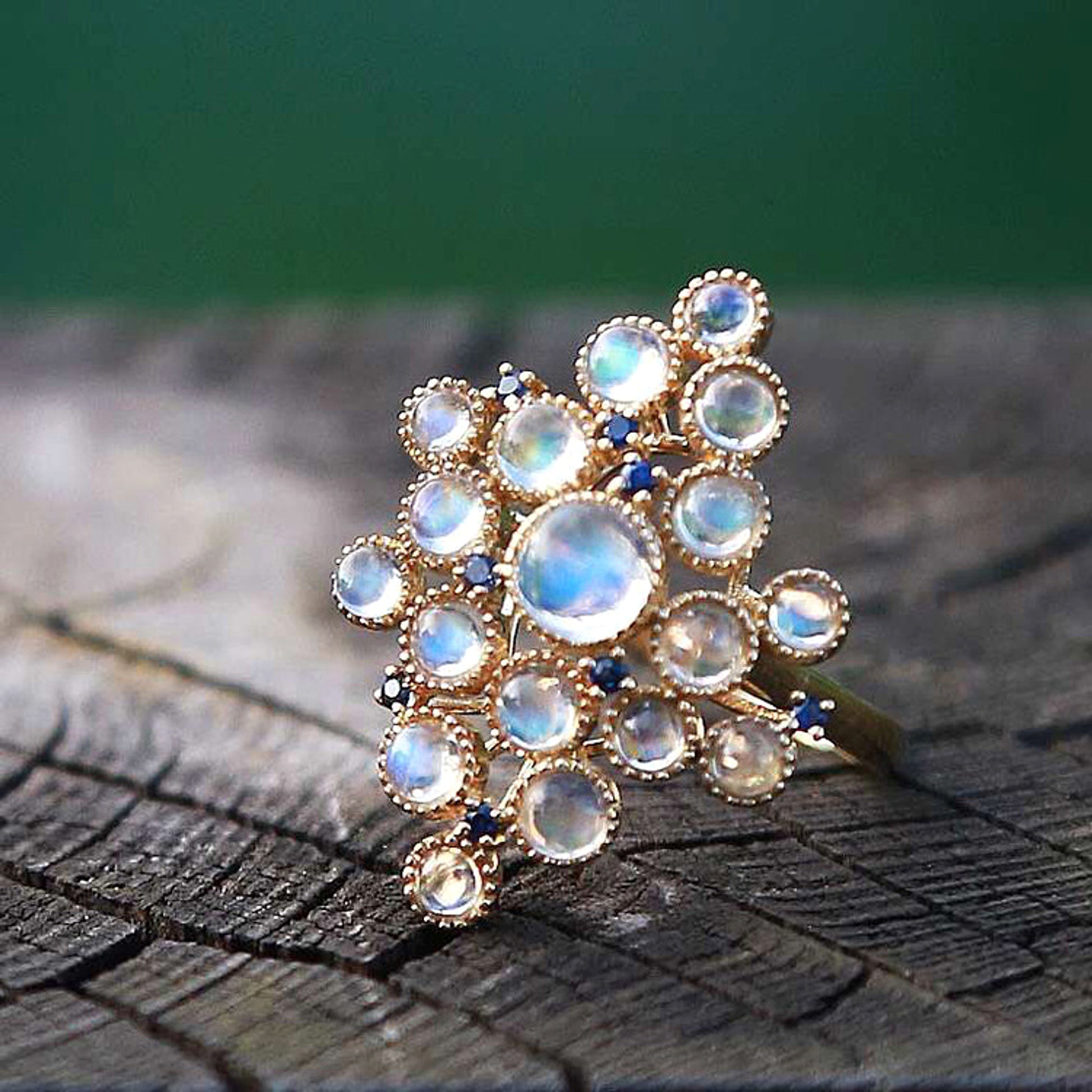 Women's Fashion Trend Inlaid Sapphire Ring - enhanced image 2