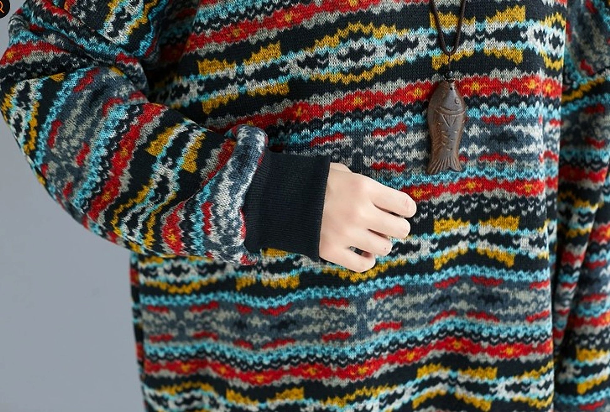 Women's Loose Plush Artistic Warm Striped Round Neck Pullover Knitted Sweater - enhanced image 2