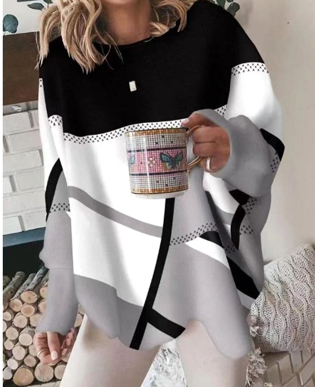 Women's Printed Round Neck Long Sleeve T-shirt - enhanced image 2