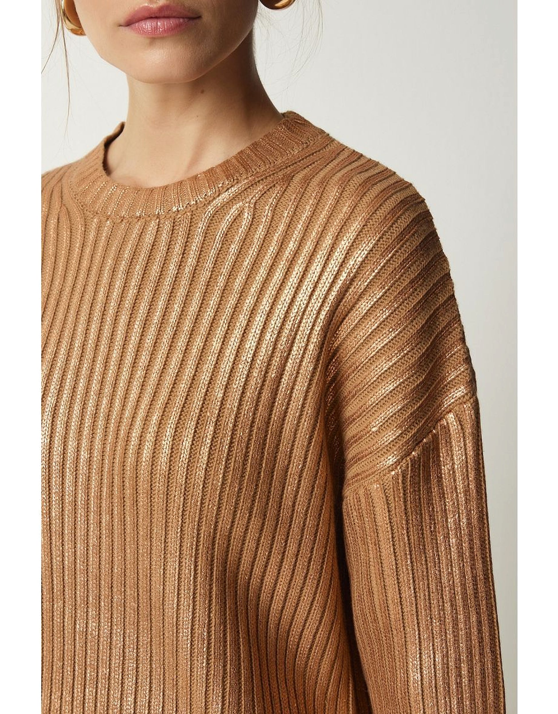Women's Ragged Design Short Sweater Knitwear Top - enhanced image 2