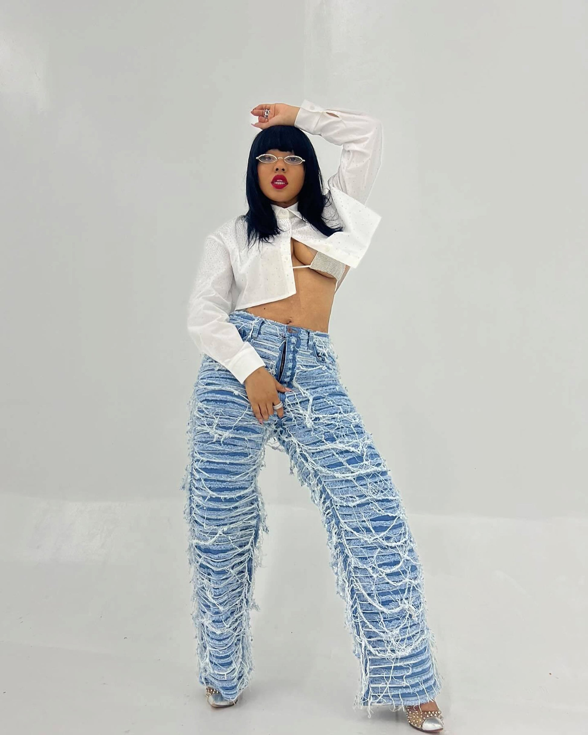 25 Edition – Women’s High Waist Ripped Tassel Denim Pants - enhanced image 3