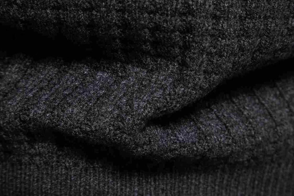 A.1. Autumn Men's Knitwear Solid Color Round Neck Fashion Sweater - enhanced image 3