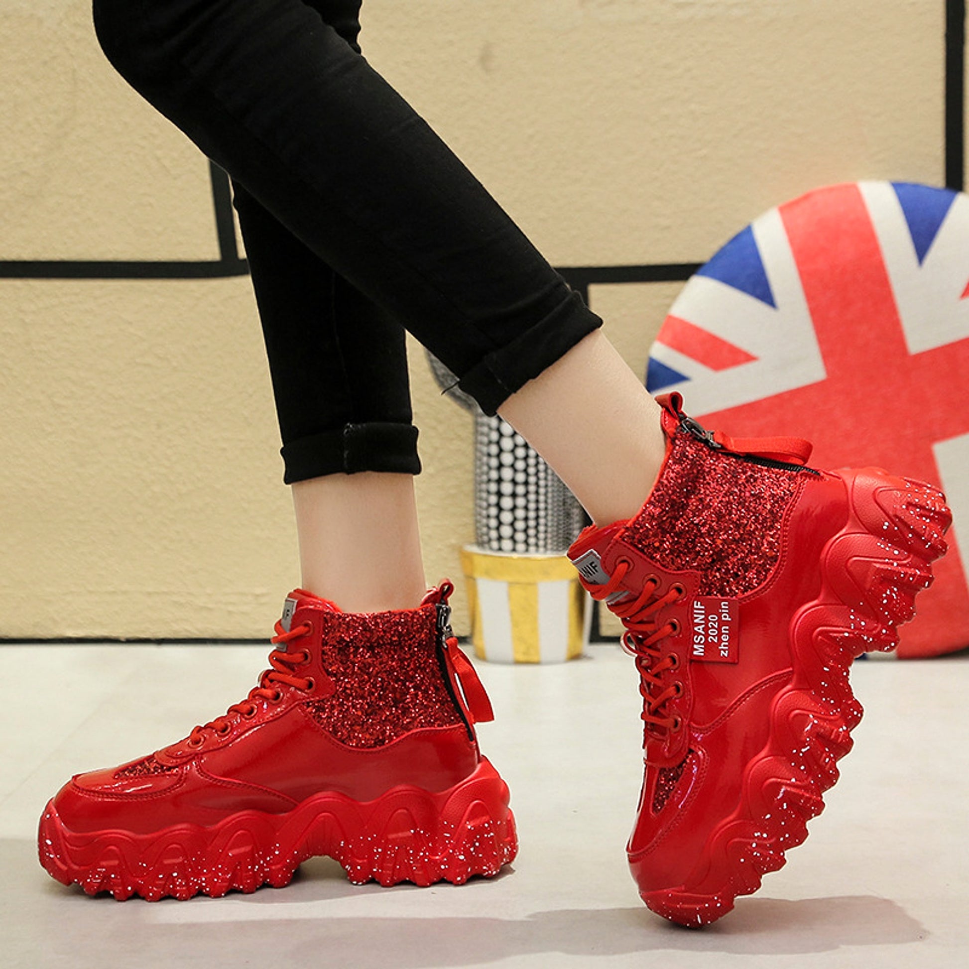 Big wavy snowflake daddy shoes women - enhanced image 3