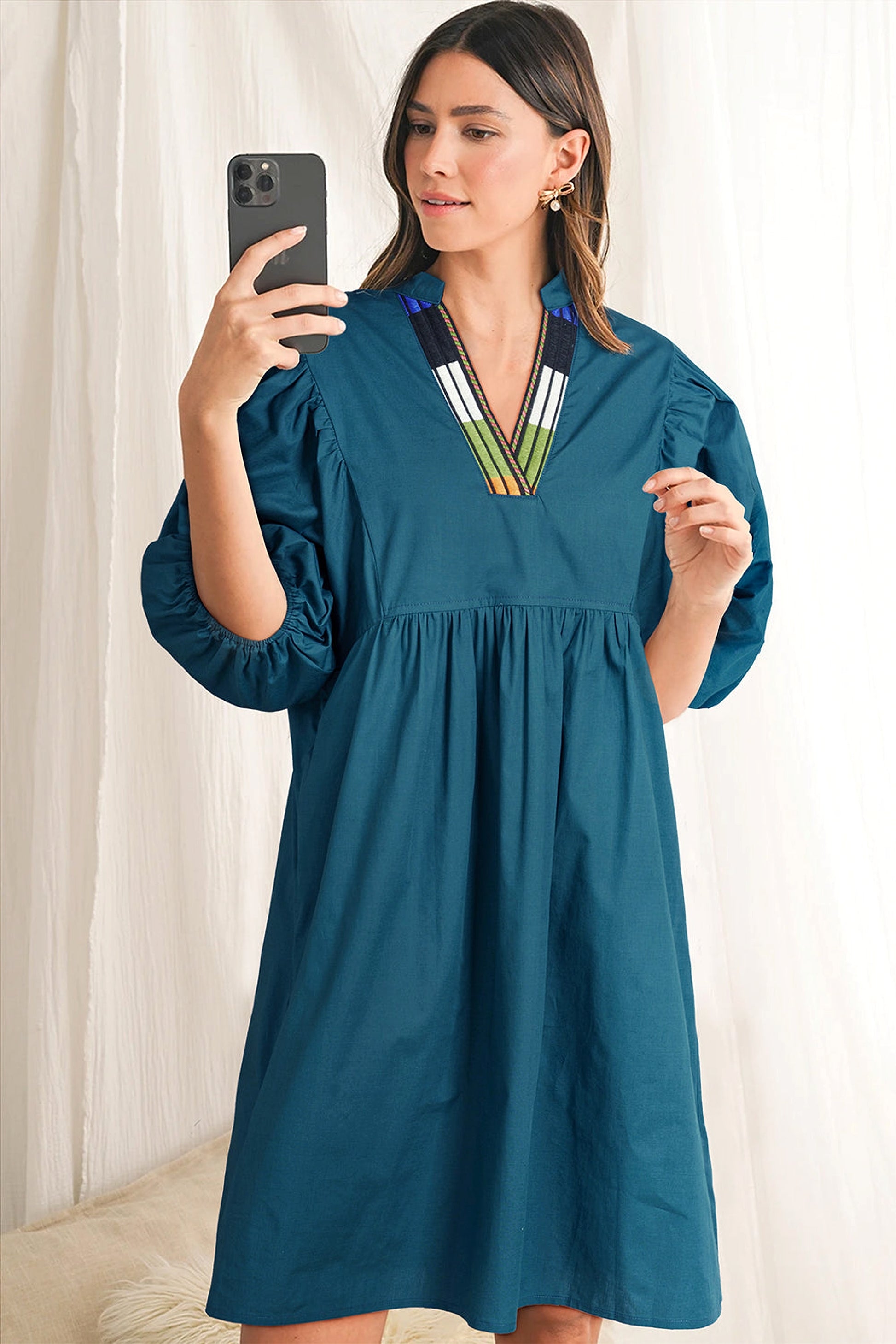 Blue Sapphire Colorblock Split V Neck Puff Sleeve Mini Dress - enhanced image 3