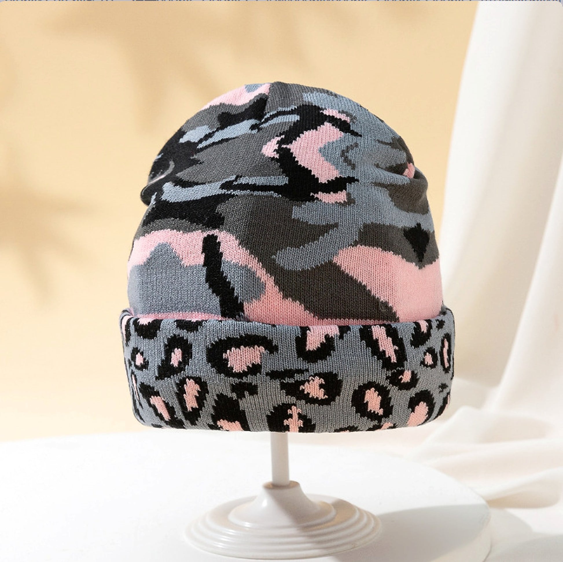 Camo Leopard Pattern Fashion Outdoor Autumn And Winter Warm Printing Women's Hat - enhanced image 3