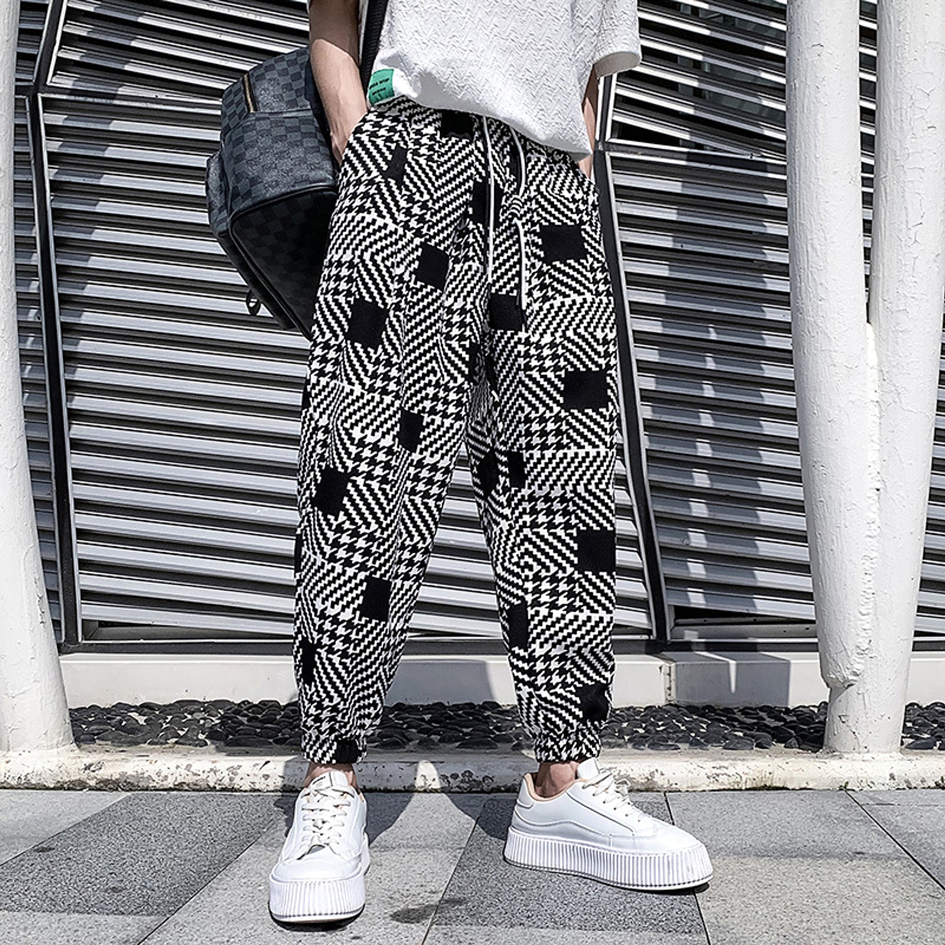 Casual Trendy Loose Ins Sports Harem Pants (Jeans) - enhanced image 3