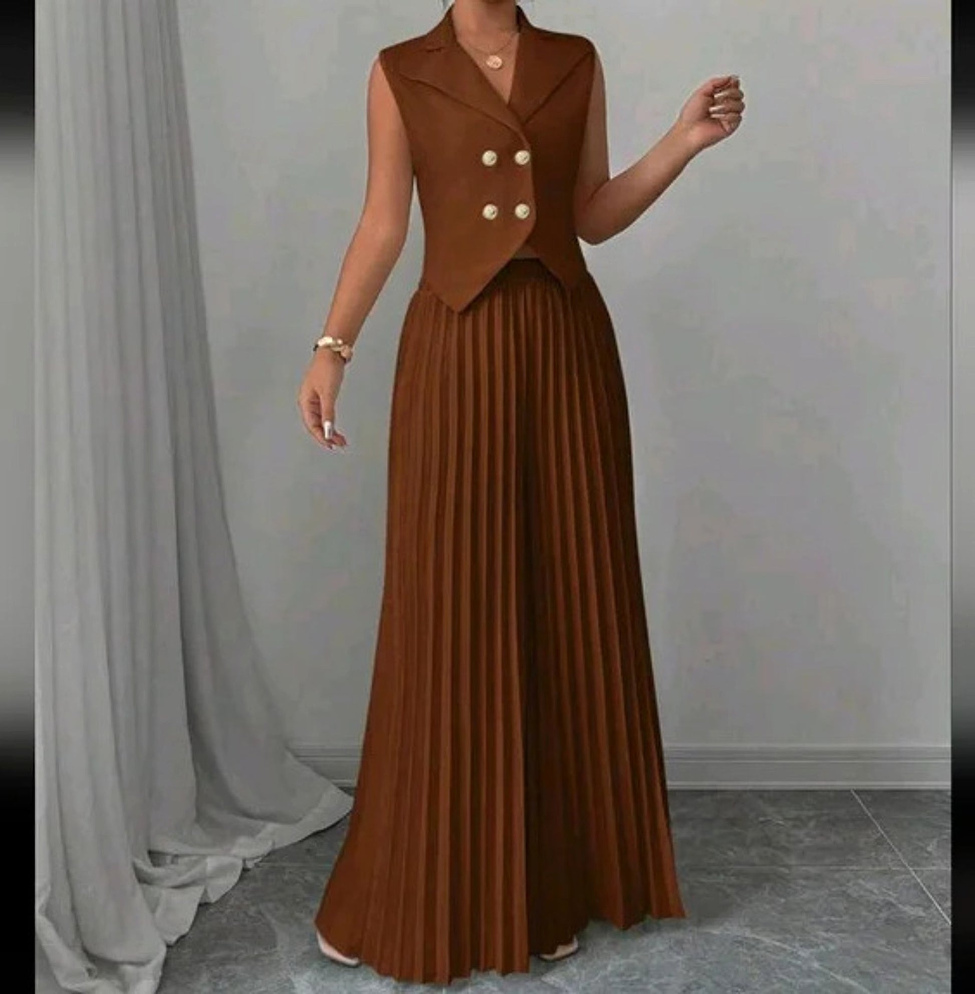CityMuse Sleeveless Suit Set – Haute Edition 25 - enhanced image 3