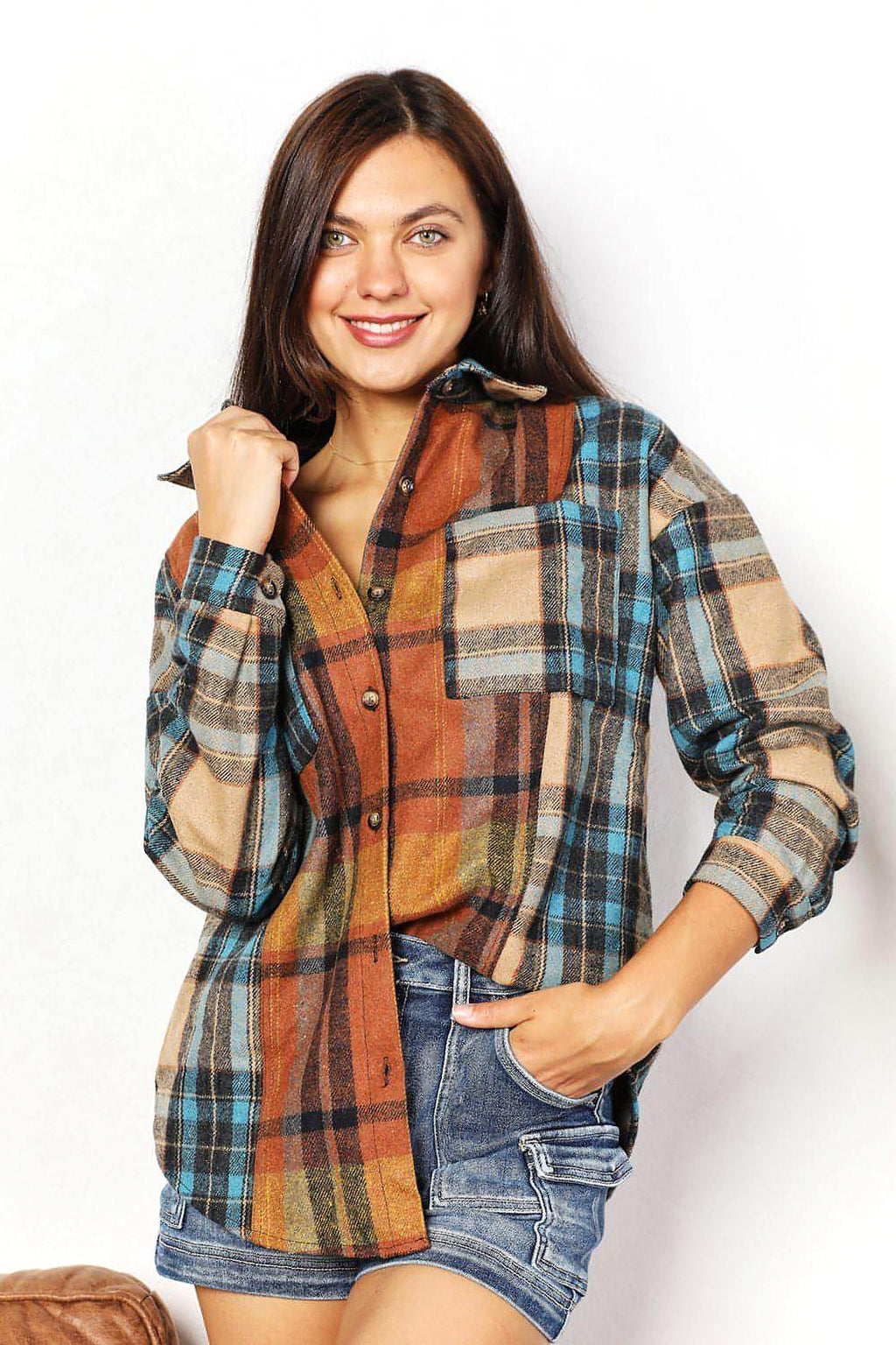 Double Take Plaid Curved Hem Shirt Jacket with Breast Pockets - enhanced image 3