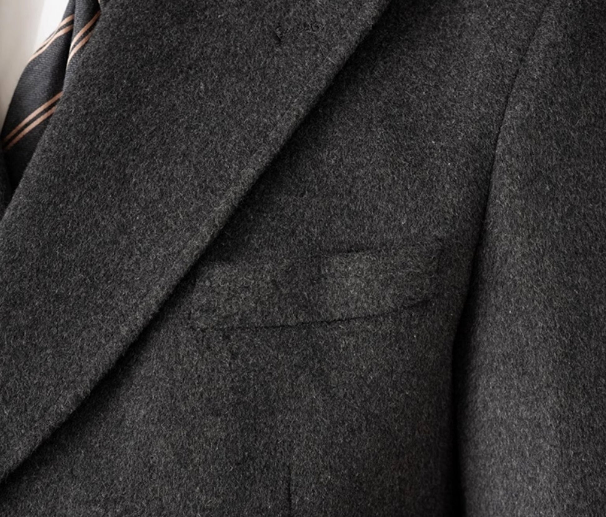 HauteWool™ – Double-Breasted Wool Coat (25% Wool Blend) - enhanced image 3