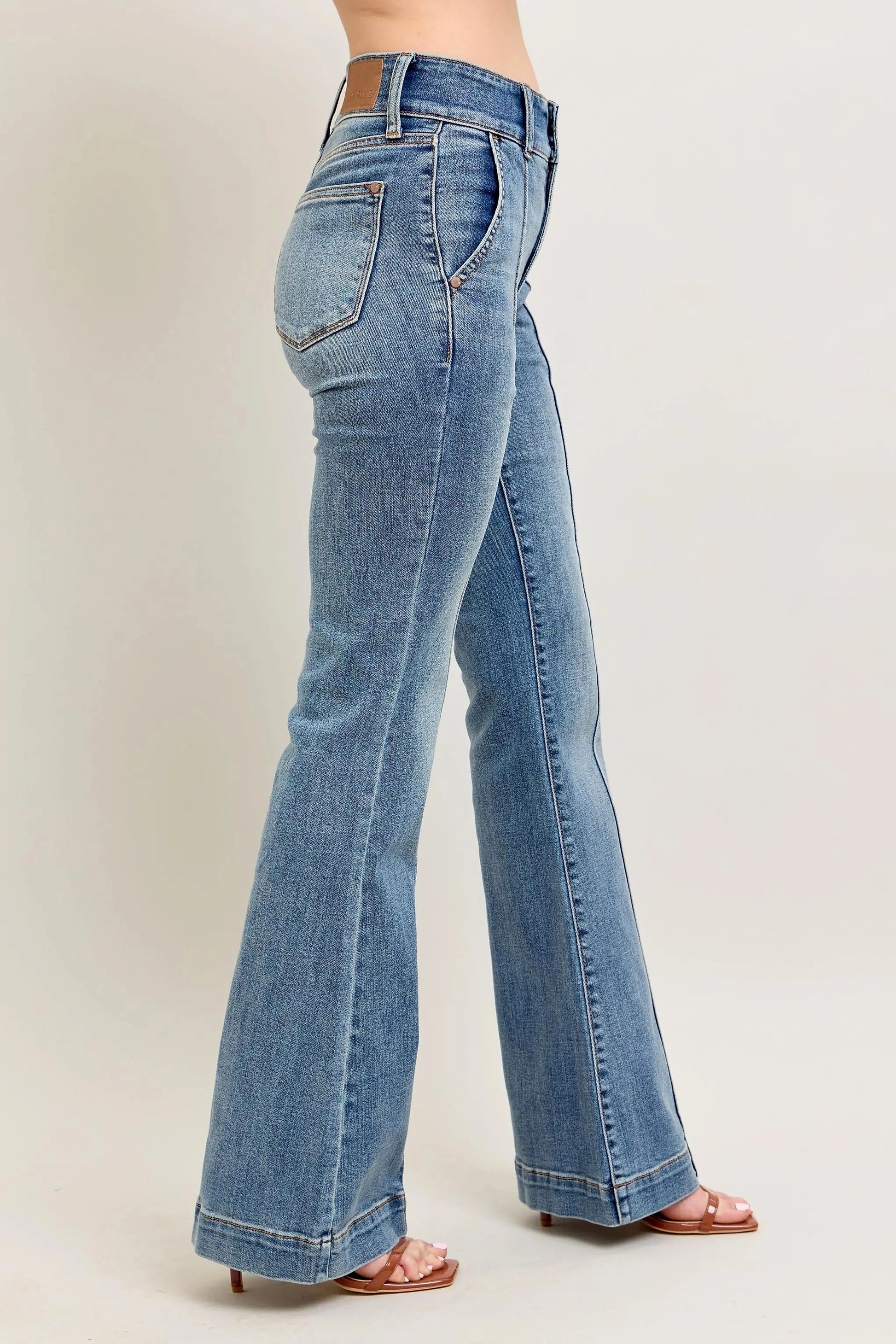 Judy Blue Full Size High-Waist Flare Denim Jeans with Front Seam Detail Plus Size - enhanced image 3