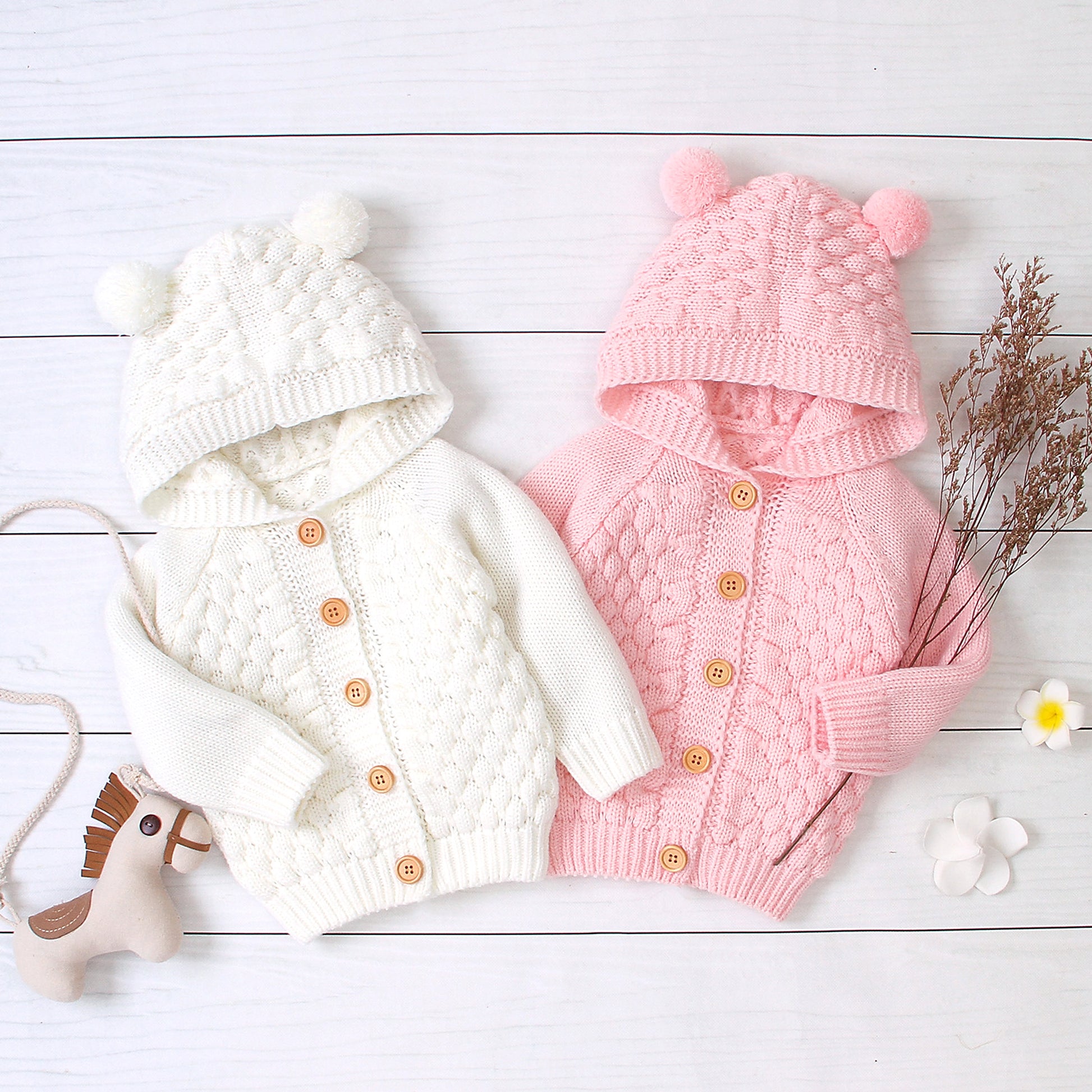 KuschelGlöckchen™ – Hooded Knit Jacket with Pom-Pom - enhanced image 3
