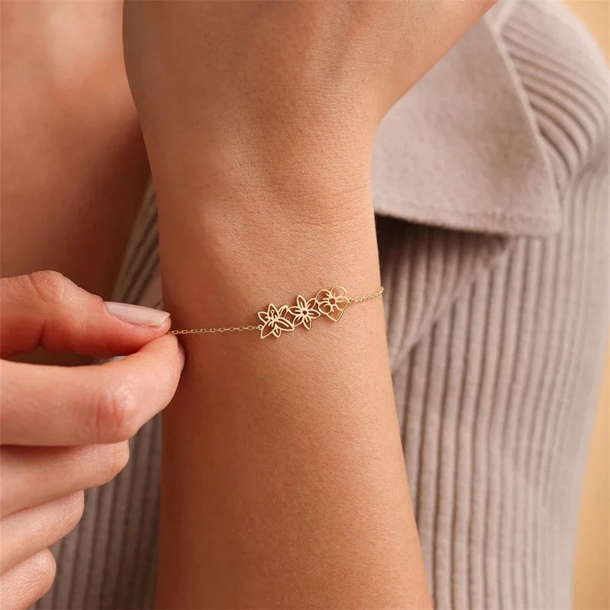 Minimalist and Versatile Flower Bracelet – Birth Month Jewelry for December - enhanced image 3