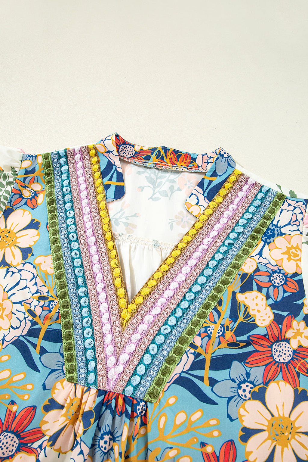 Multicolour Plus Size Floral Print Woven V Neck Half Sleeve Blouse - enhanced image 3