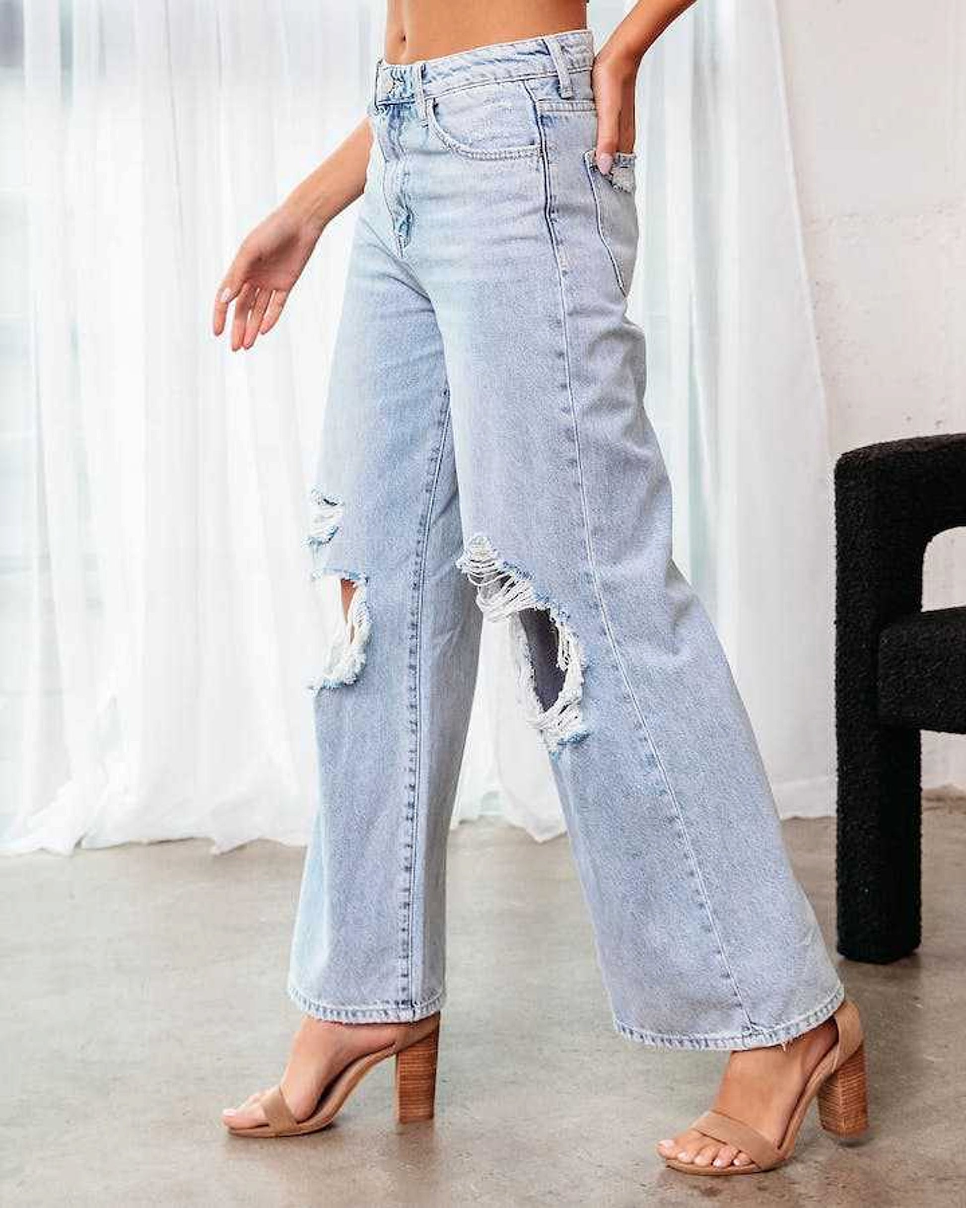 Ripped Slimming Jeans For Women - enhanced image 3