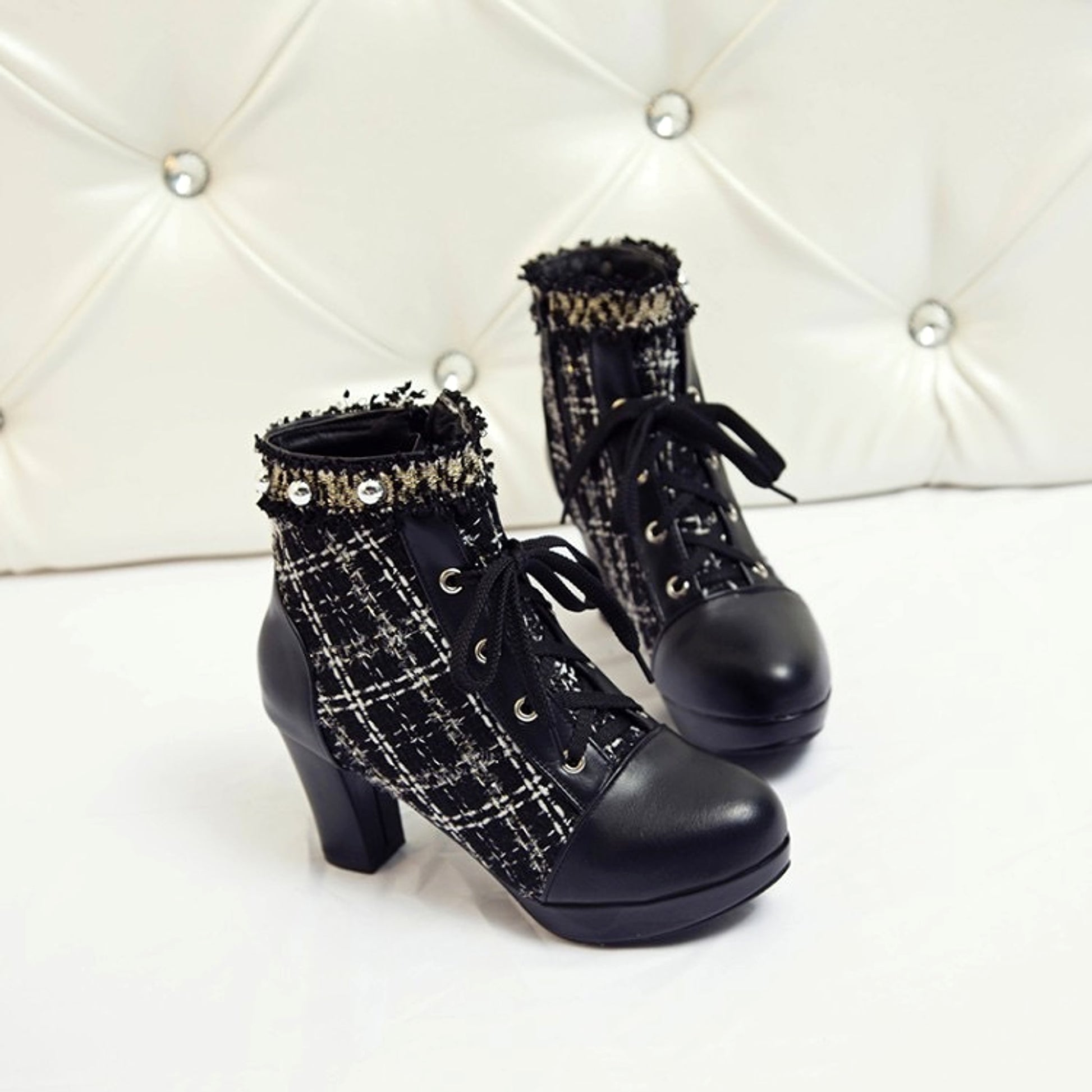 Short Boots Women's Stitching Lace Sweet Thick Heel Women's Shoes – Chic & Comfortable - enhanced image 3