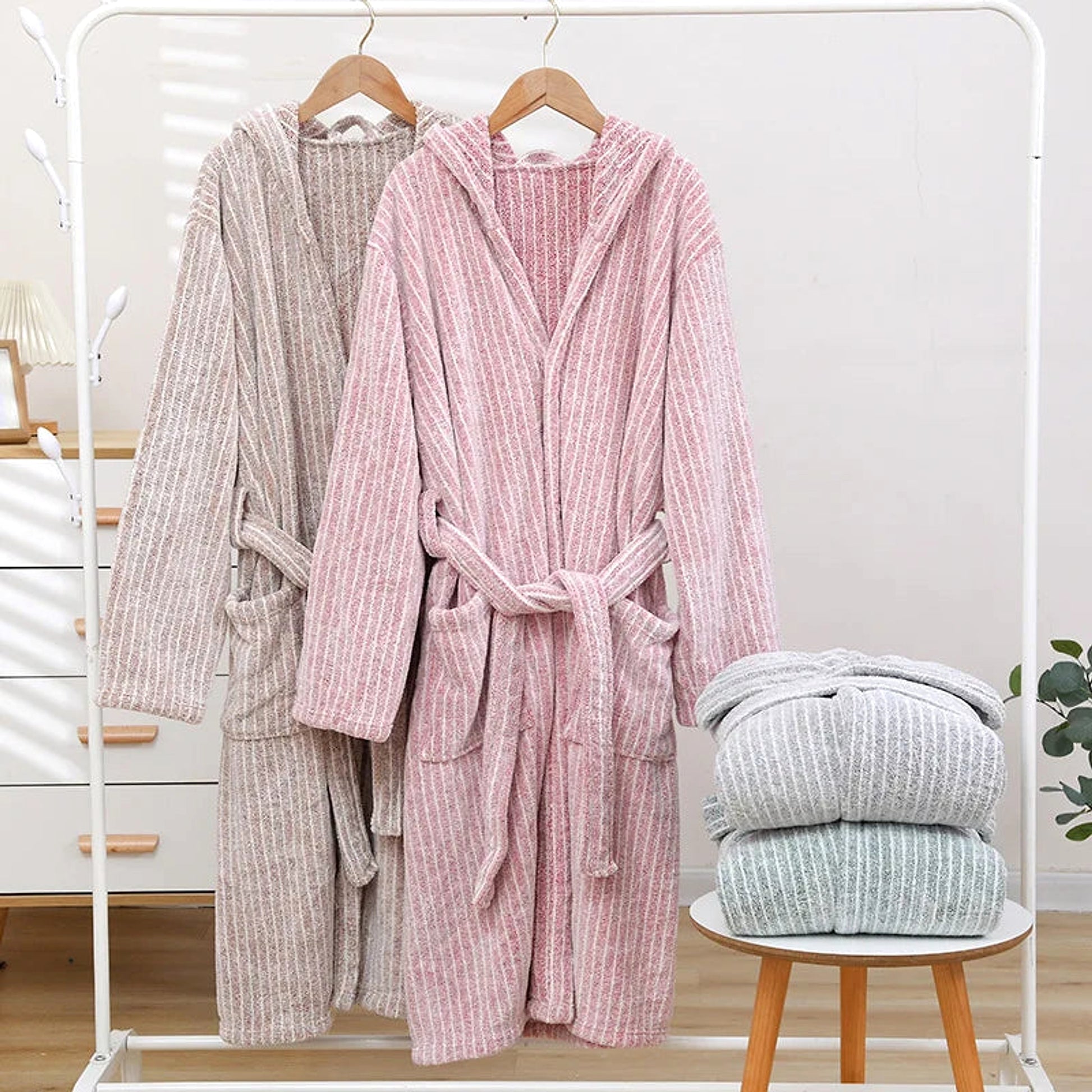 Thicken And Lengthen Coral Fleece Bathrobe Plus Size Pajamas Homewear - enhanced image 3