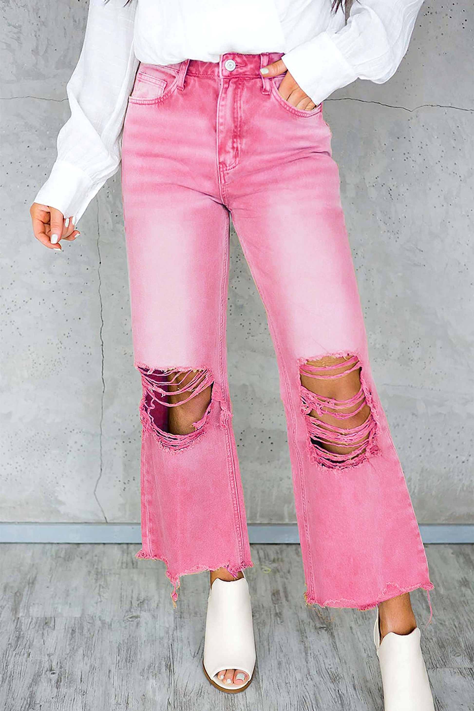 UrbanEdge™ Women's Jeans – High-Waist, Vintage-Ripped Style - enhanced image 3