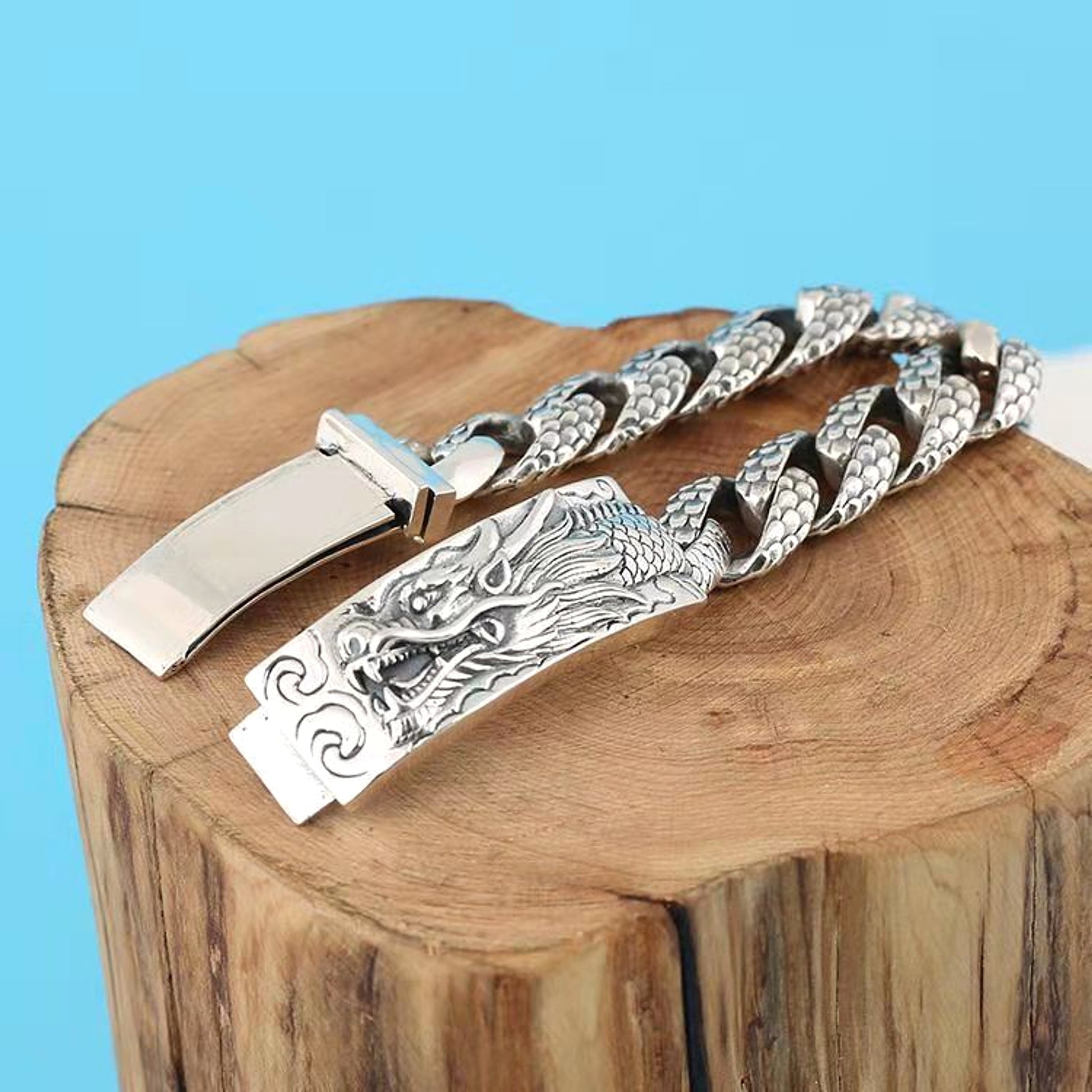 Vintage Dragon Pattern Sculpture Leading Men's Bracelet - enhanced image 3