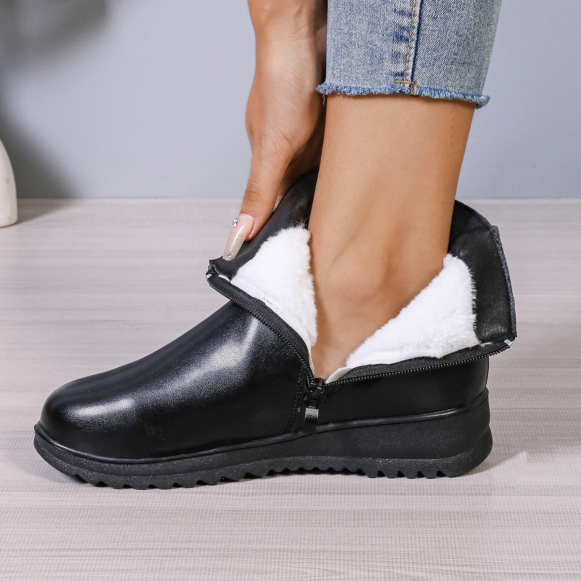 Winter Fleece Boots With Side Zipper Design Fashion Simple Non-slip Ankle Boots For Women Warm Pu Leather Shoes - enhanced image 3