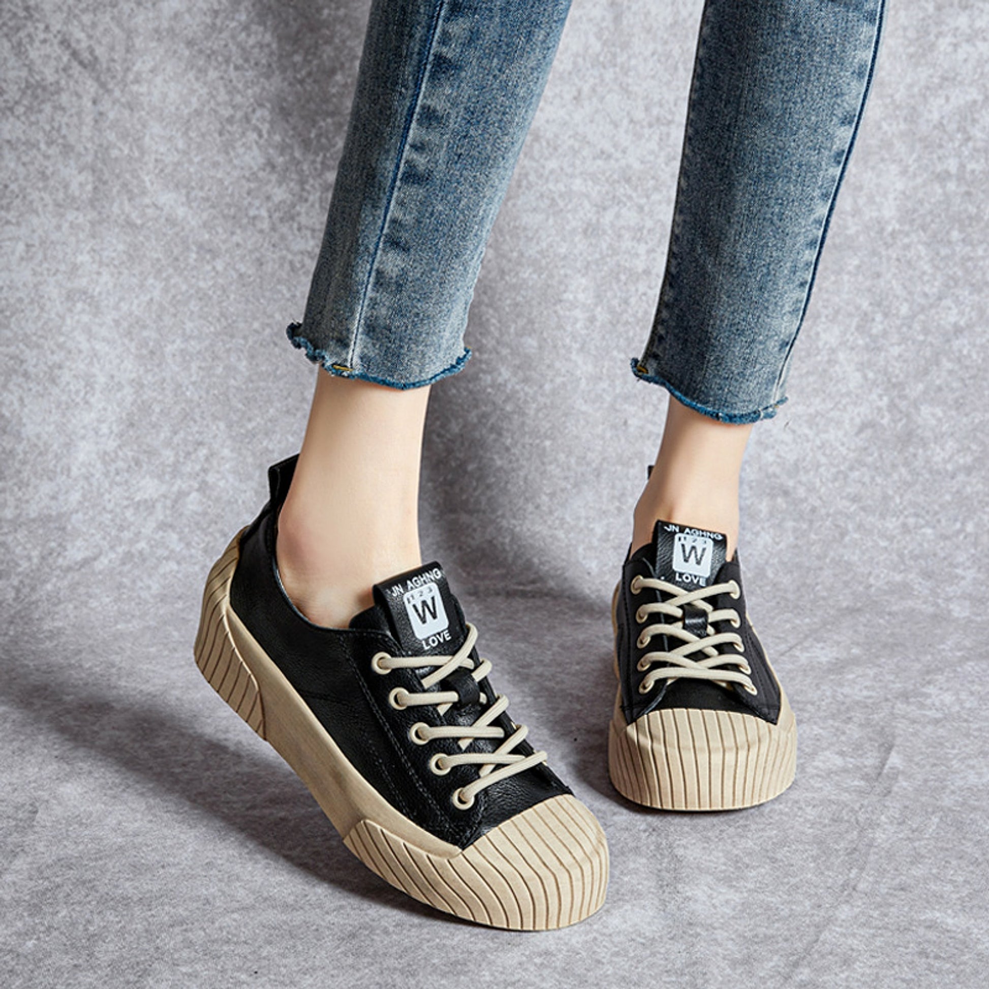 Women's Soft Bottom Skateboard Shoes All-Match Platform Lace-up - enhanced image 3