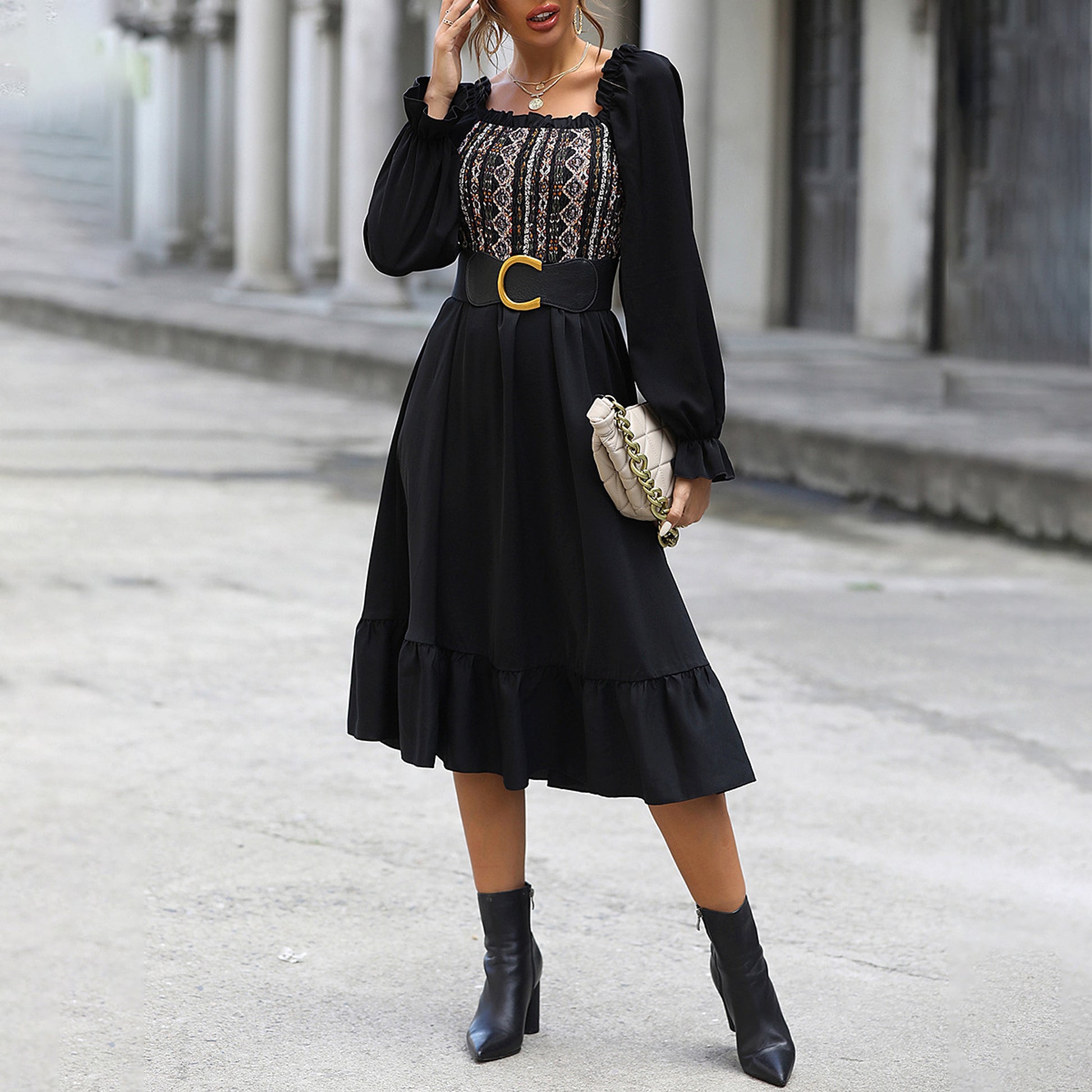 Women's Square-neck Cinched Midi Dress - enhanced image 3