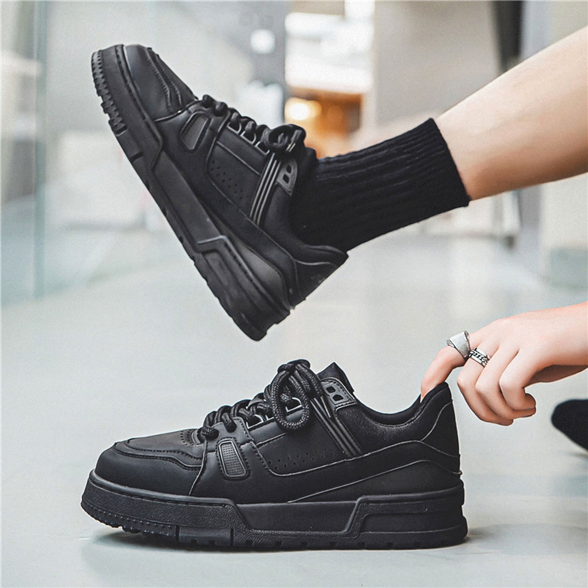 Black American Retro Platform Sports Board Shoes - enhanced image 4