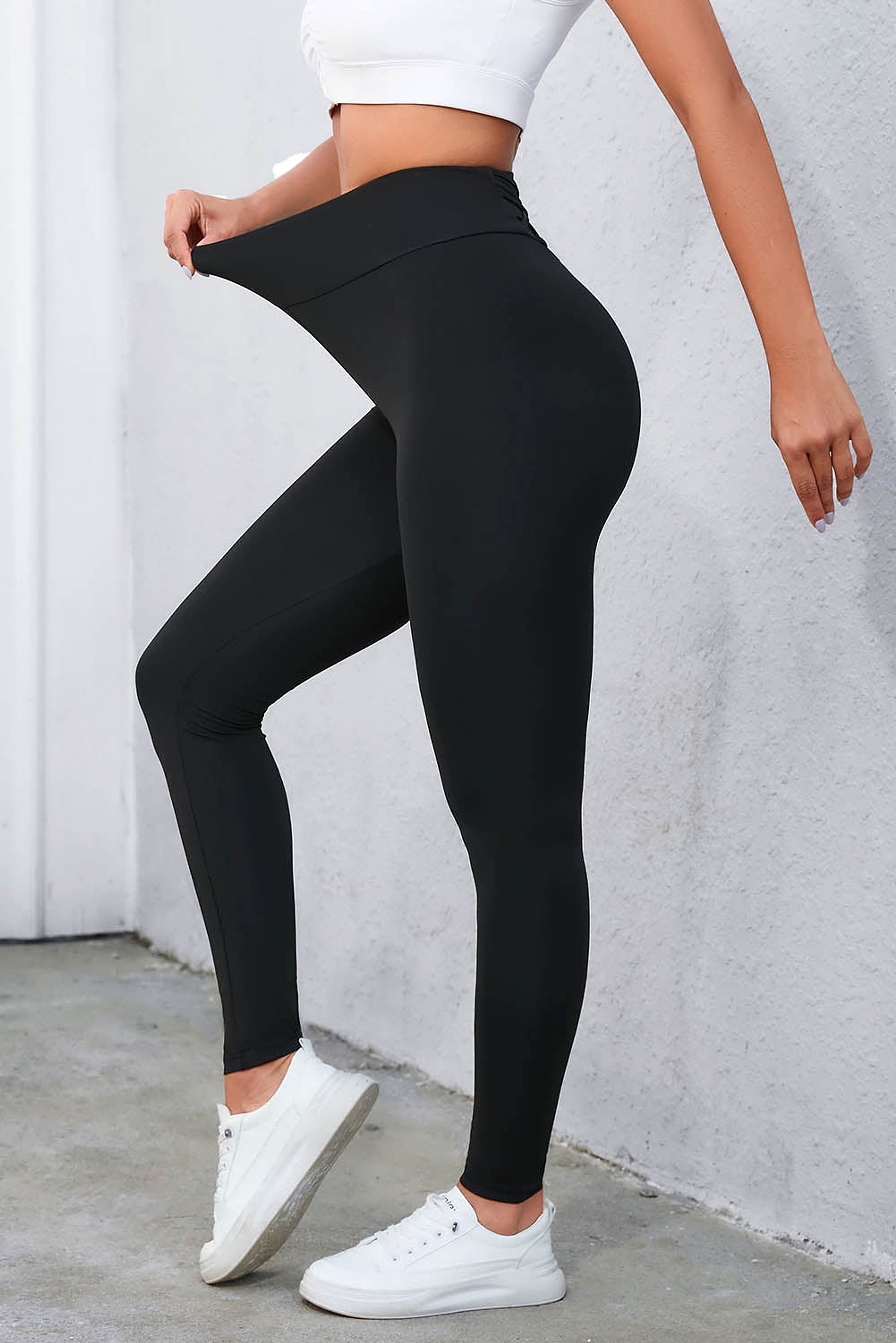 Black Criss Cross Tummy Control High Waist Leggings - enhanced image 4