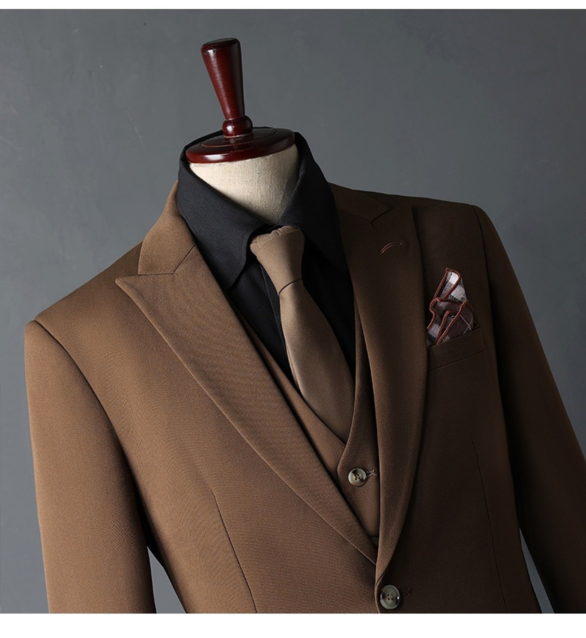 Élyséon™ – Groom’s Classic Wedding Suit Jacket Set - enhanced image 4