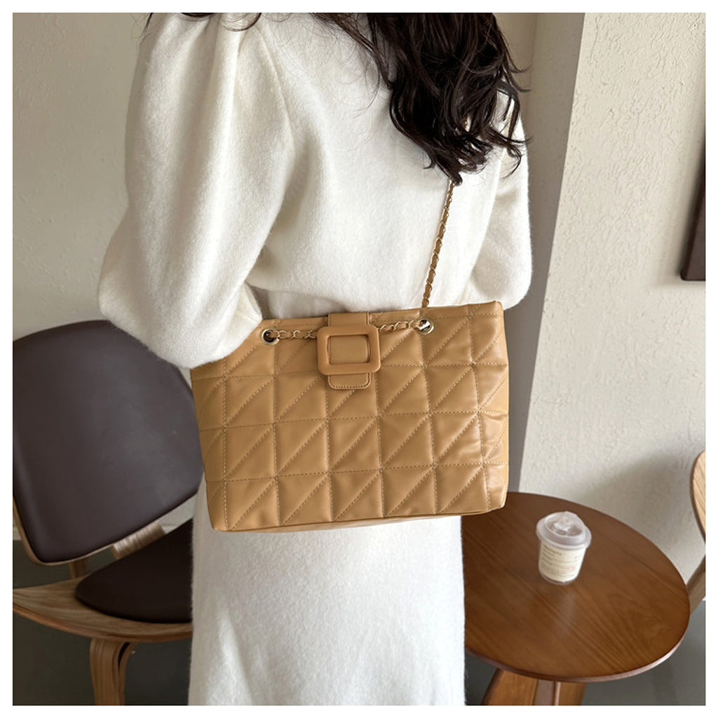ChicLuxe™ – Quilted Chain Shoulder Bag Inspired by Iconic Parisian Style - enhanced image 4