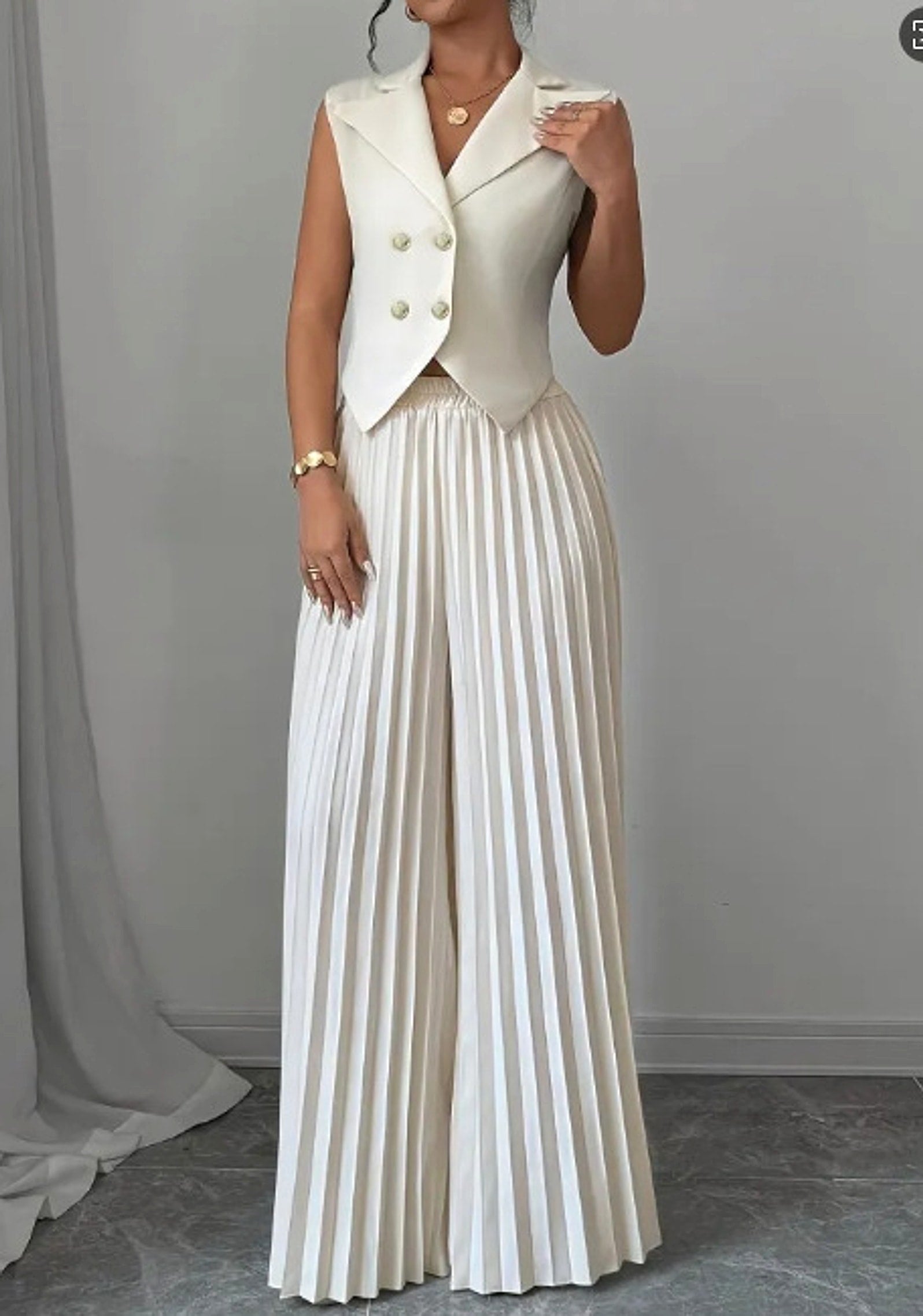 CityMuse Sleeveless Suit Set – Haute Edition 25 - enhanced image 4