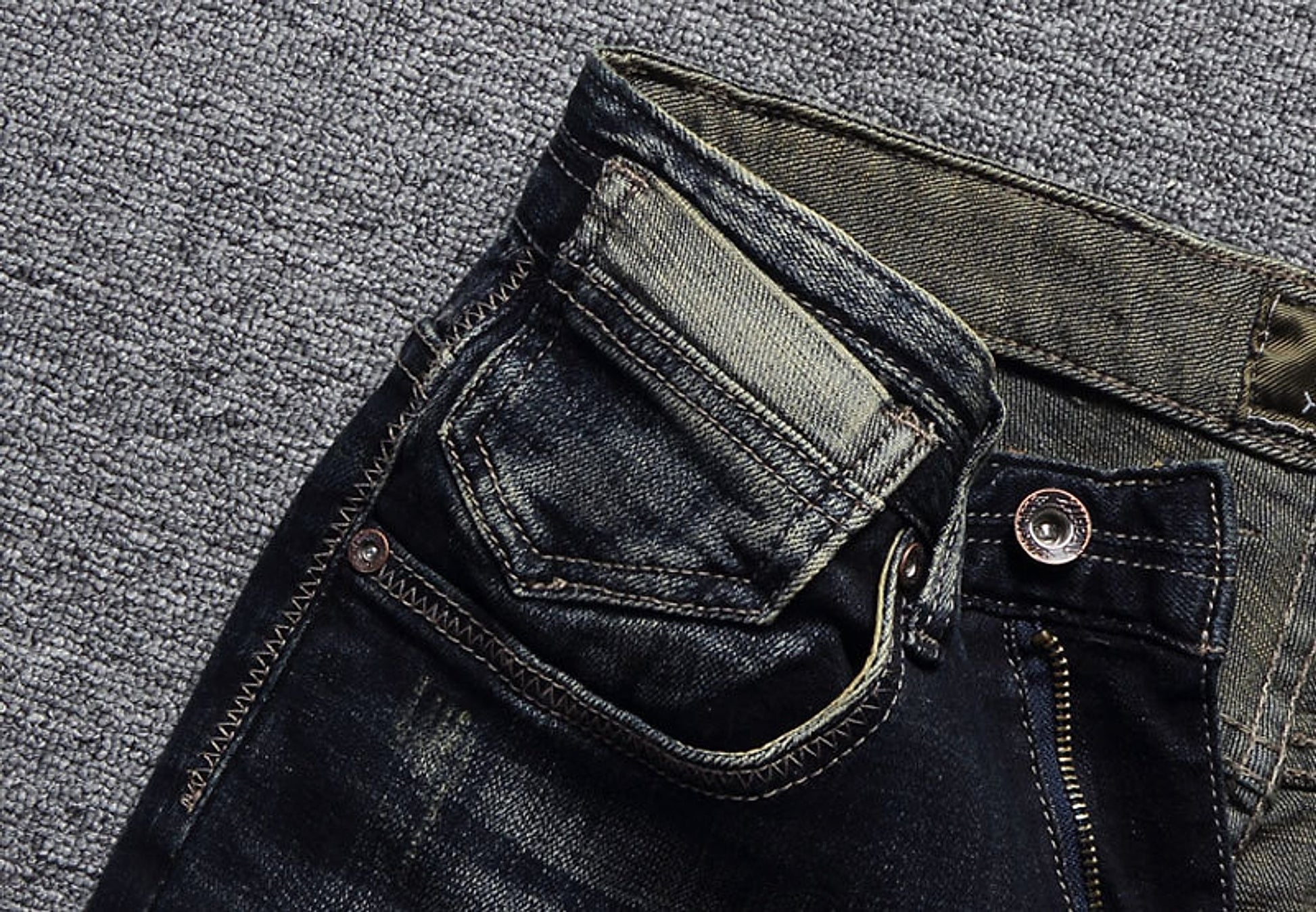 Slim-fit Men's Jeans - enhanced image 4