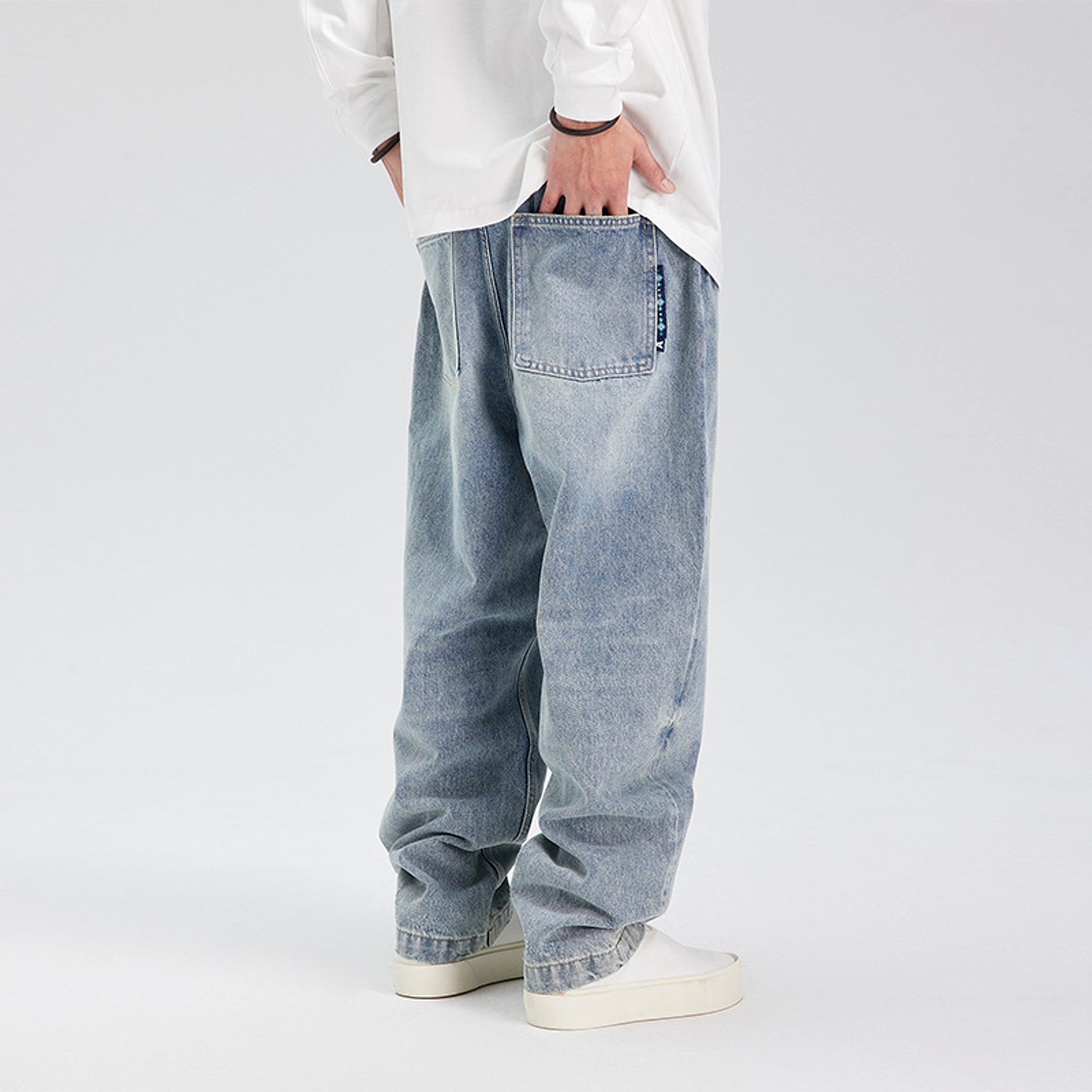 Fashion Retro Distressed Washed Jeans Men - enhanced image 4