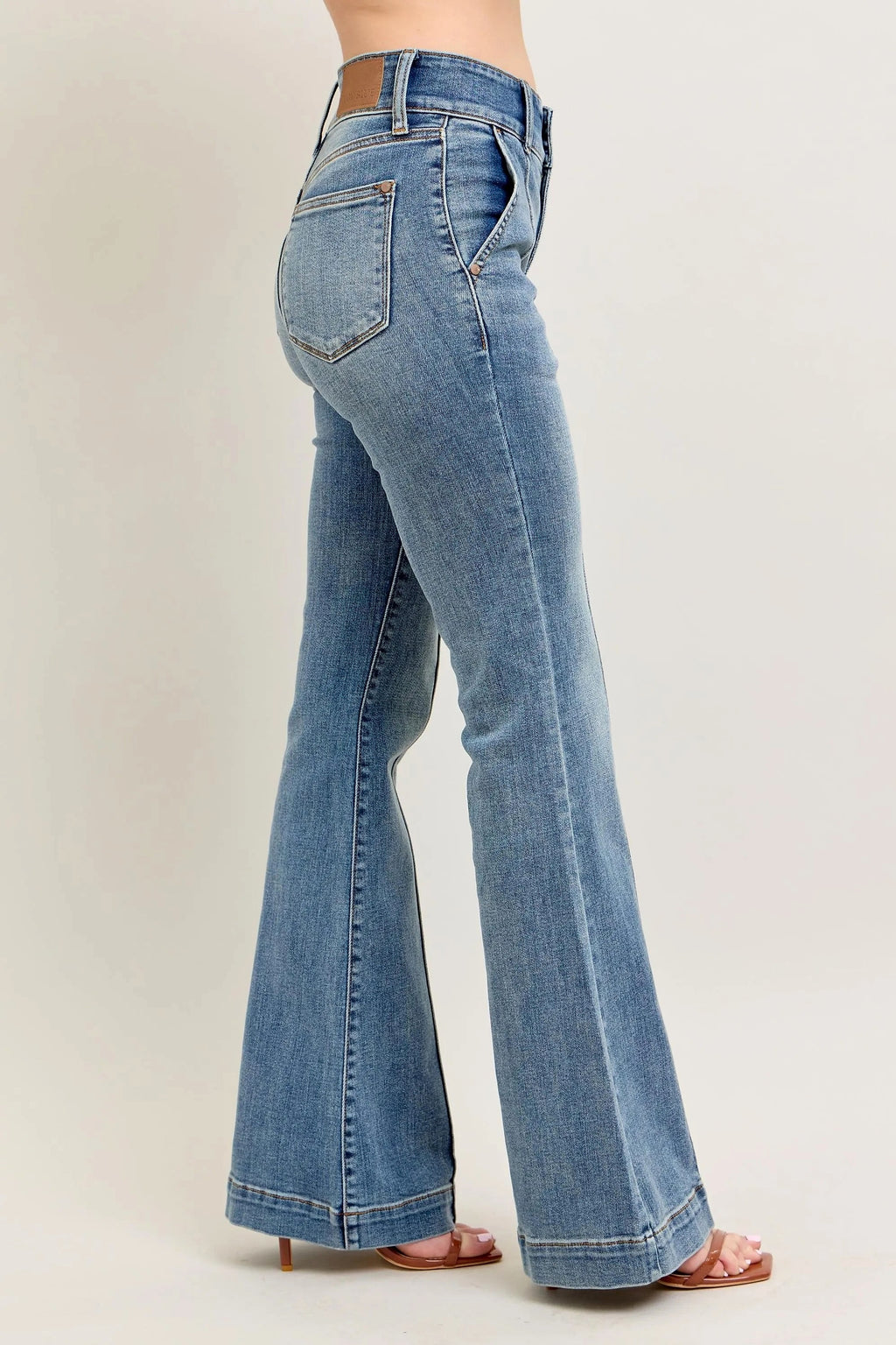 Judy Blue Full Size High-Waist Flare Denim Jeans with Front Seam Detail Plus Size - enhanced image 4