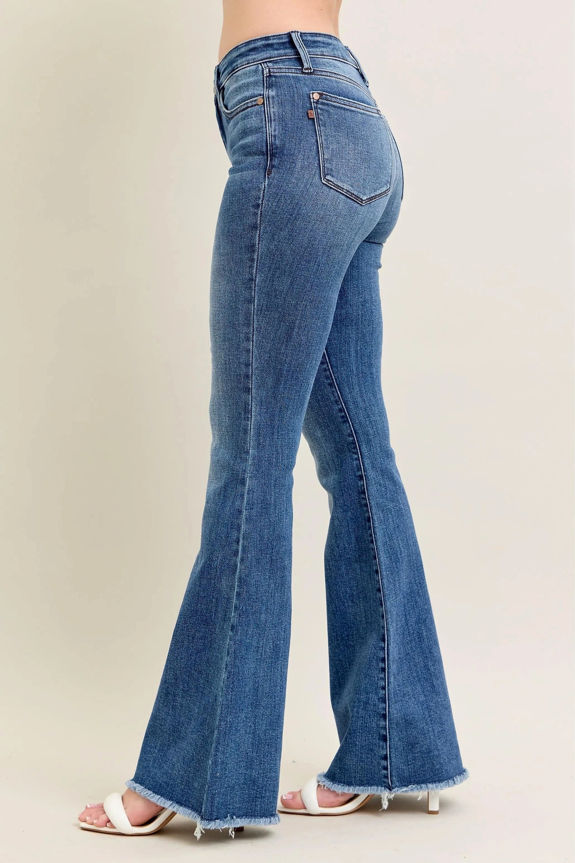 Judy Blue Full Size Mr Vintage Wash Flare Jeans W/ Destroy and Fray Hem Plus Size - enhanced image 4