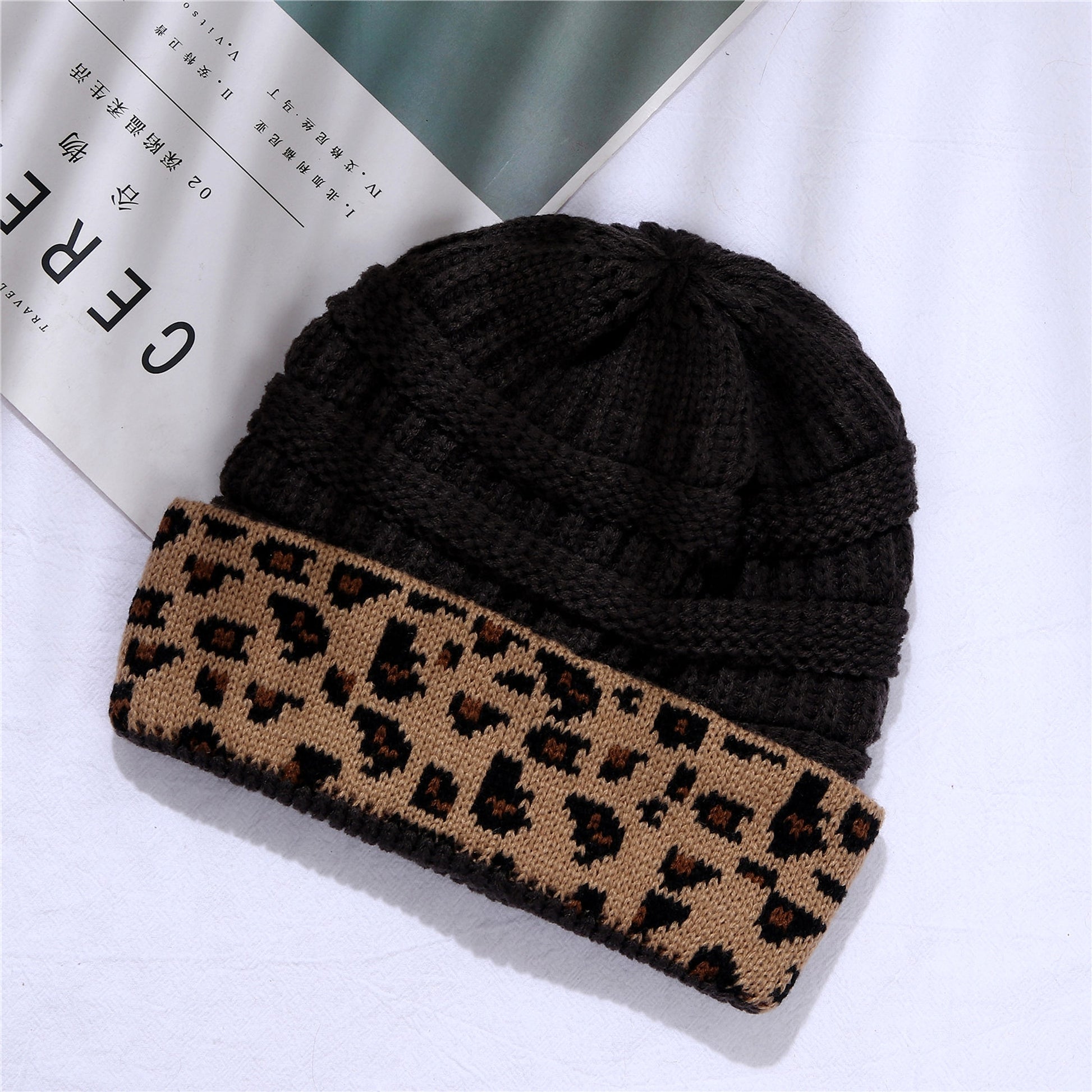 Ladies Autumn Winter Leopard Print Cuffed Acrylic Knitted Hat - enhanced image 4