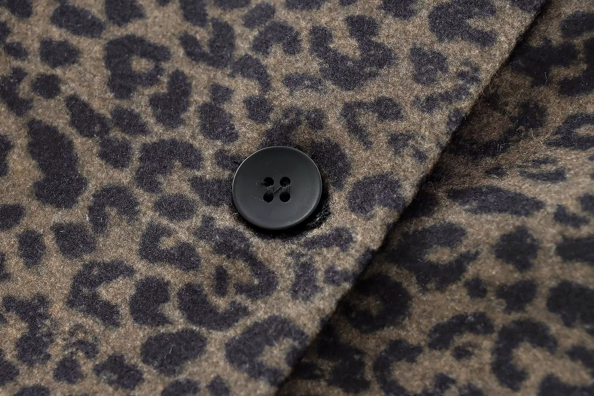 Leopard Statement Coat – Haute Edition 25 - enhanced image 4