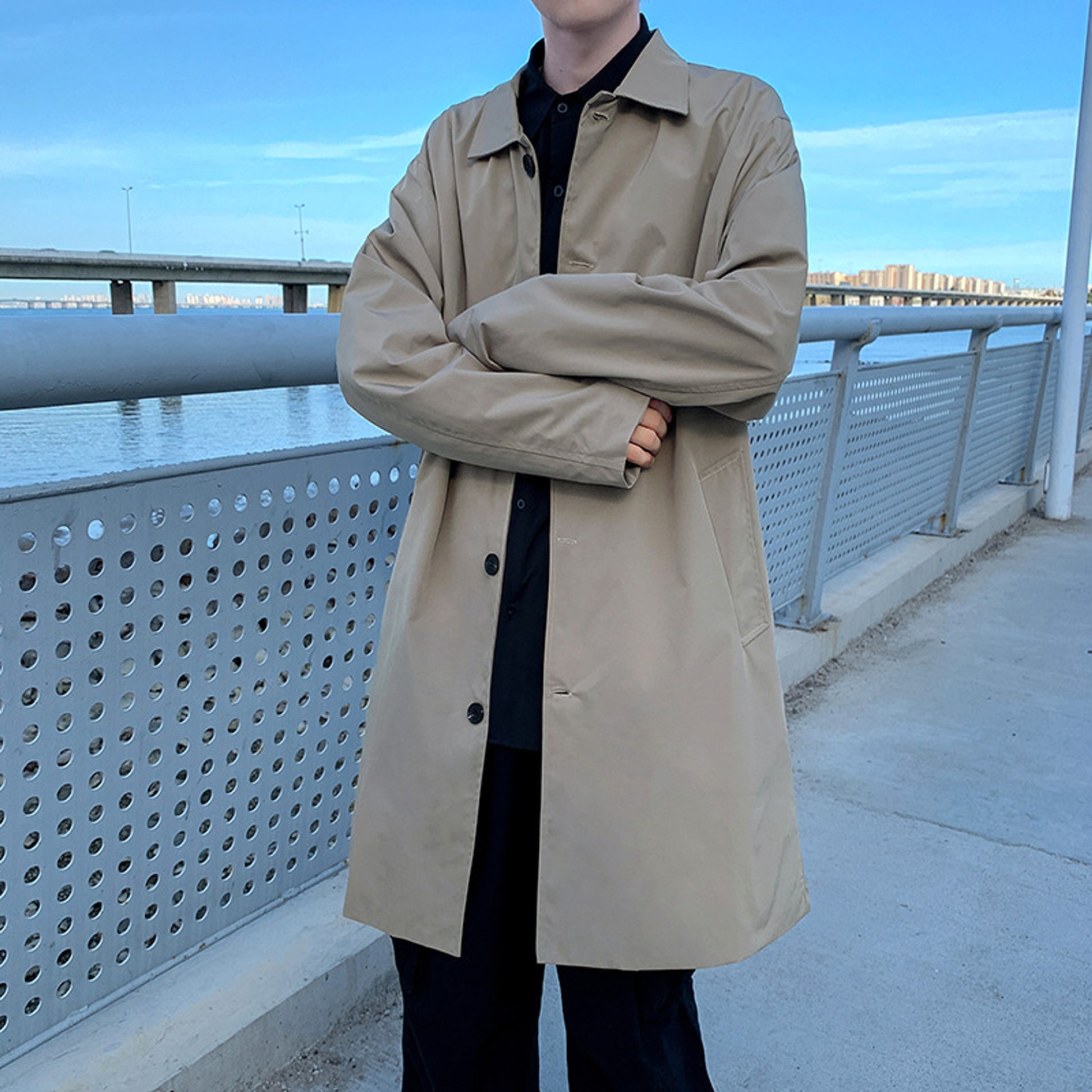 Classic Men's Coat – Urban Chic for Any Season - enhanced image 4