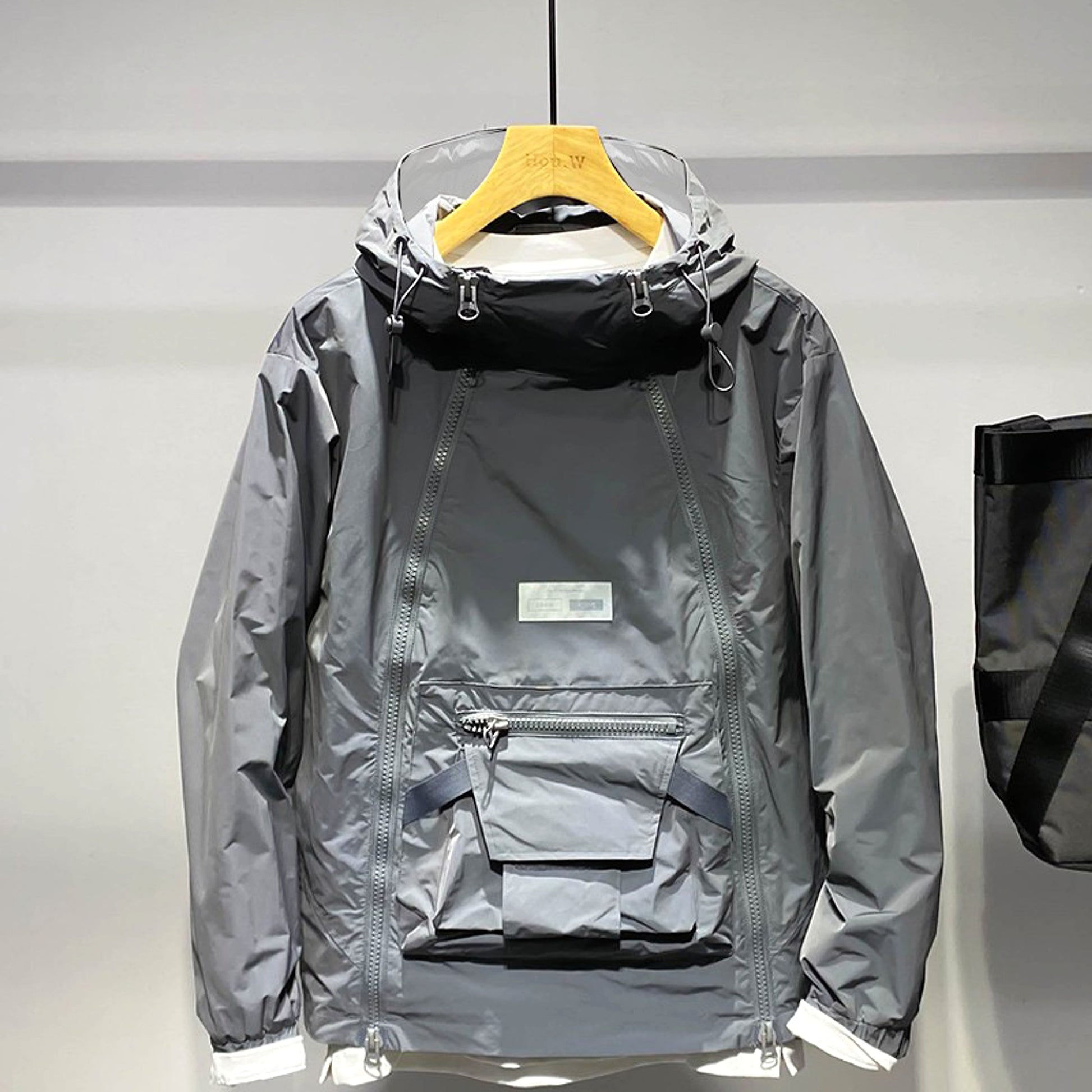 A Men's Double Zipper Sports Cargo Top Men's Assault Jacket - enhanced image 4