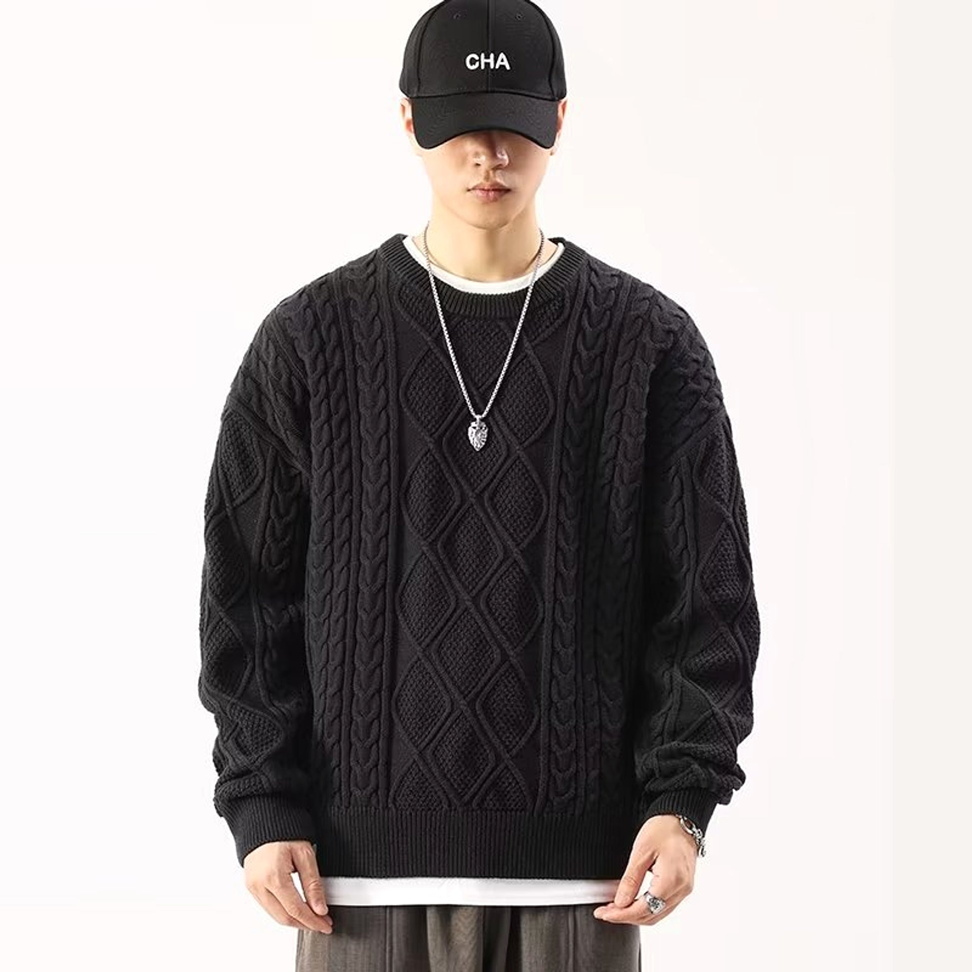 A1. Round Neck Sweater Men's Loose Sweater - enhanced image 4
