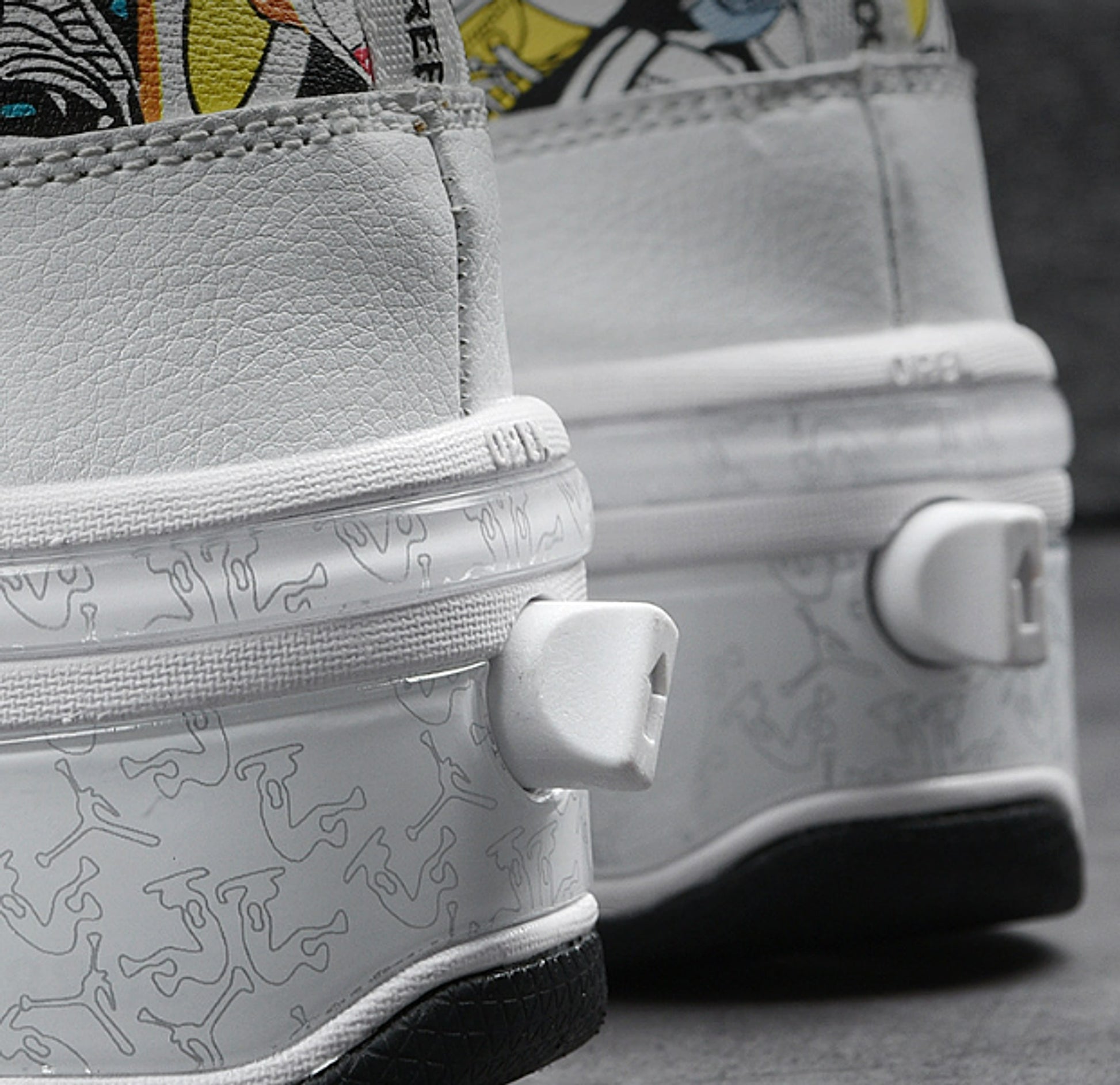 Shoes Transformative Shoes Four-wheel Dual-use Skates Double-row Heelys Roller Skating The Skating Shoes Women - enhanced image 4