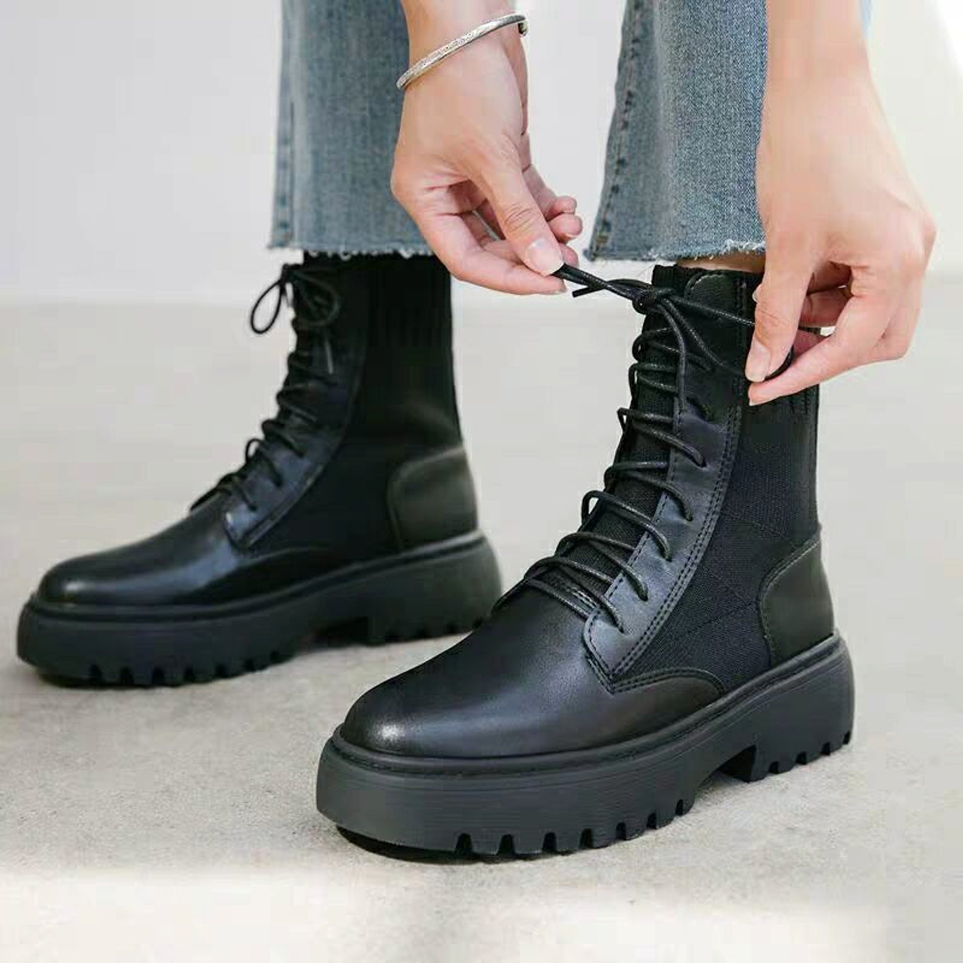 Spring and Autumn new English style Martin boots Women - enhanced image 4