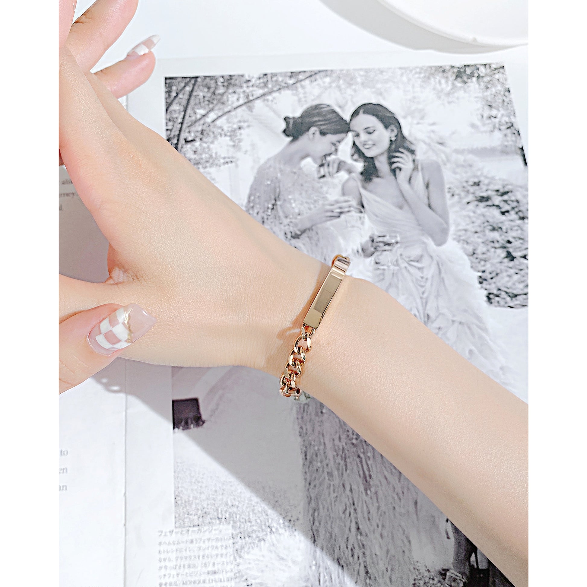 Titanium Steel Curved Plate Rose Gold Plated Men's And Women's Bracelet Bracelet - enhanced image 4