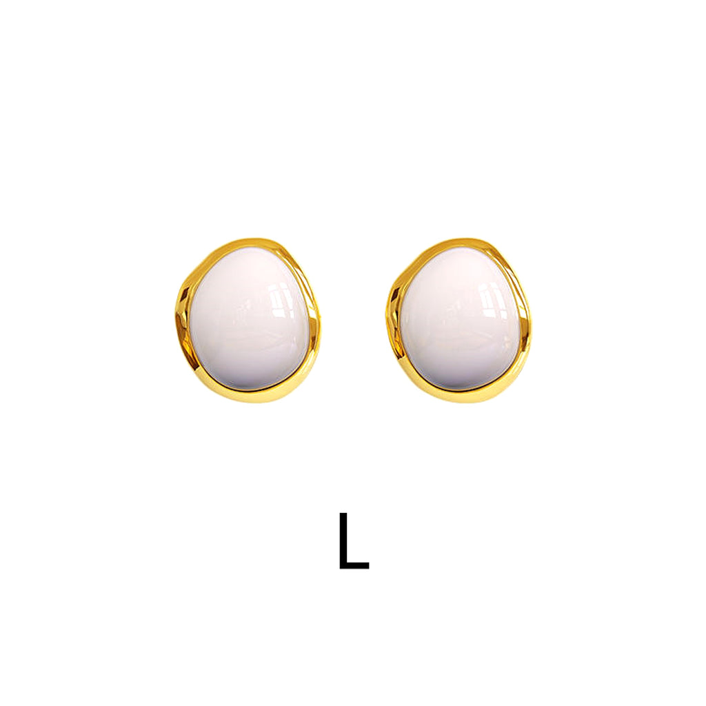 LuxeJewels™ BloomAura Moissanite Earrings - enhanced image 4