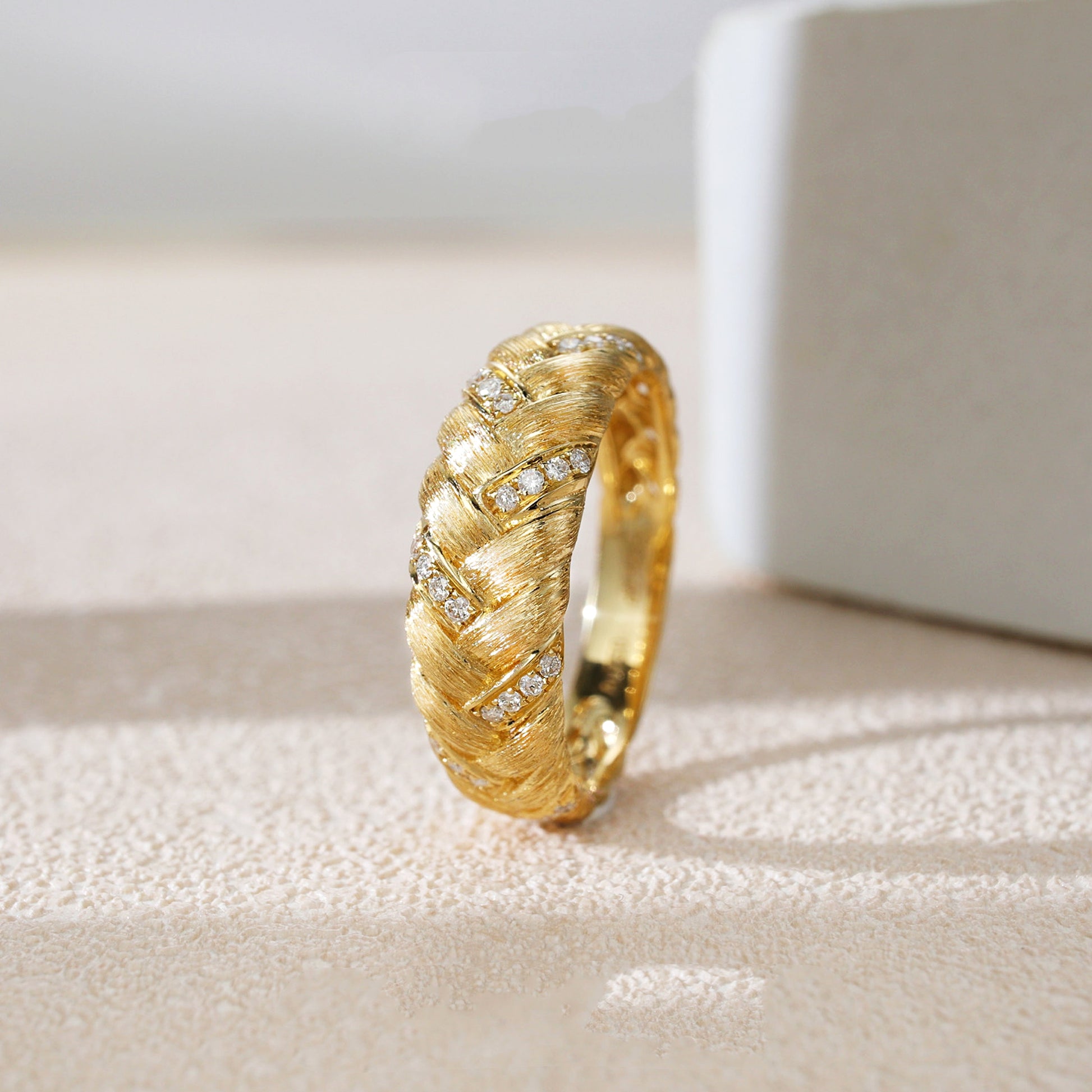 Women's Fashionable Simple Diamond Brushed Ring - enhanced image 4
