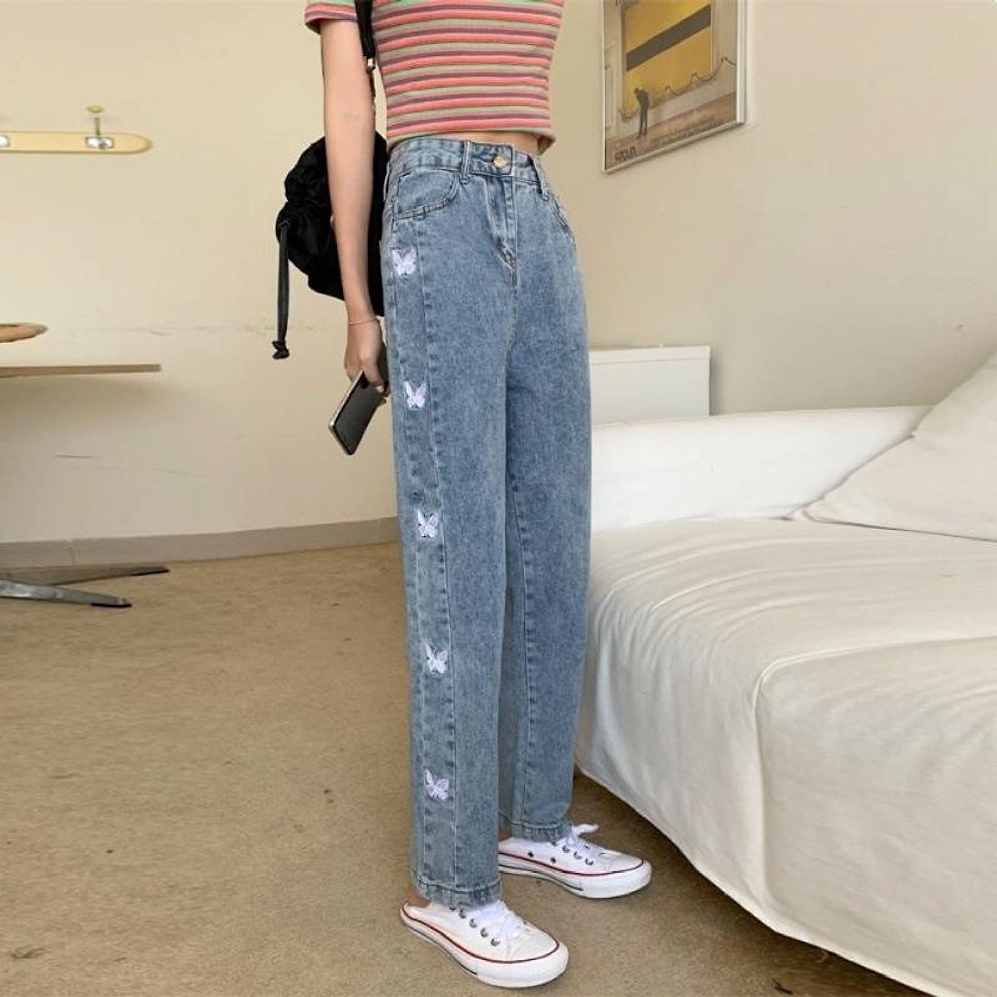 Women's Loose All-match Butterfly Embroidered Straight Jeans - enhanced image 4