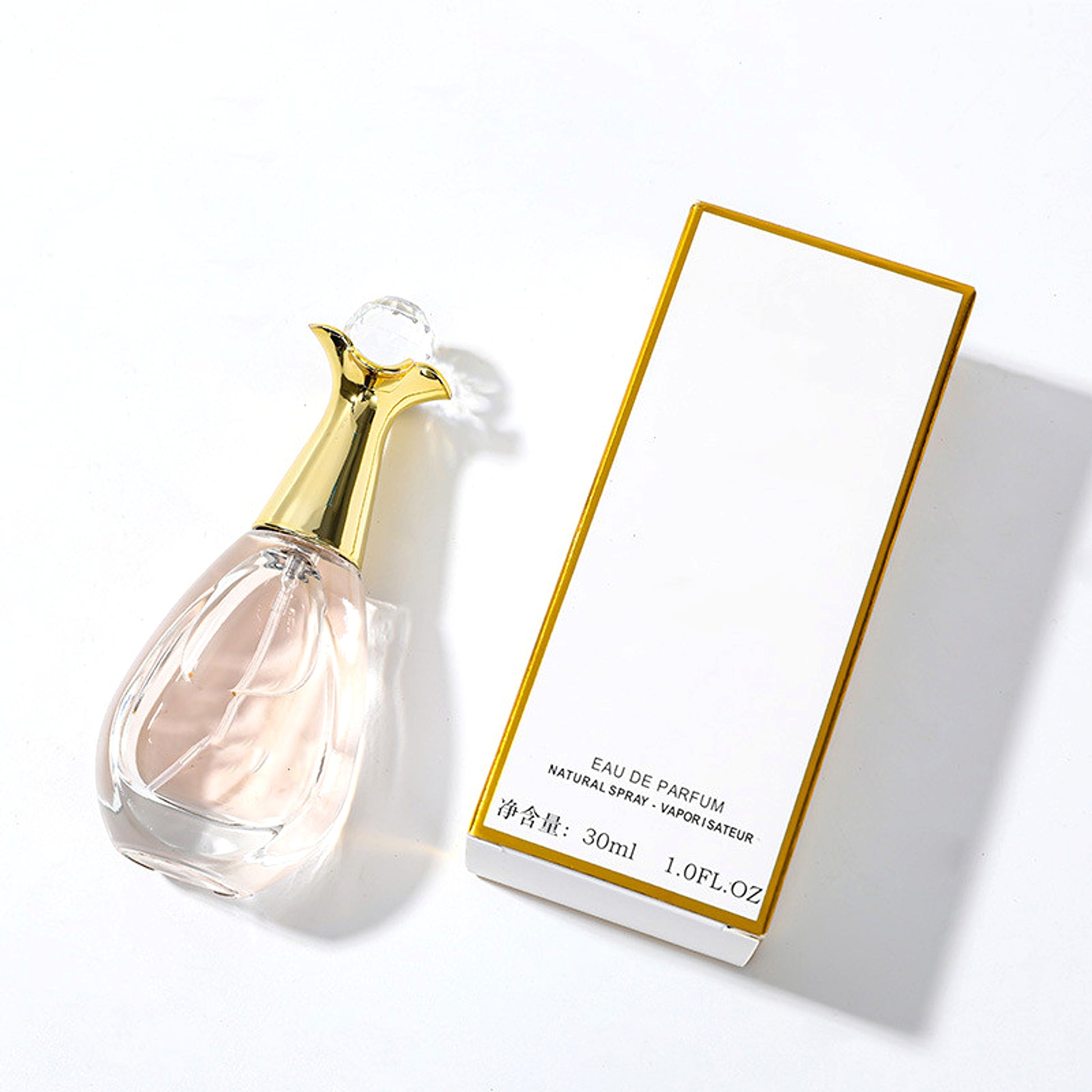 Zhen I | Fresh Fragrance Perfume – Light & Long-Lasting (30ml) - enhanced image 4