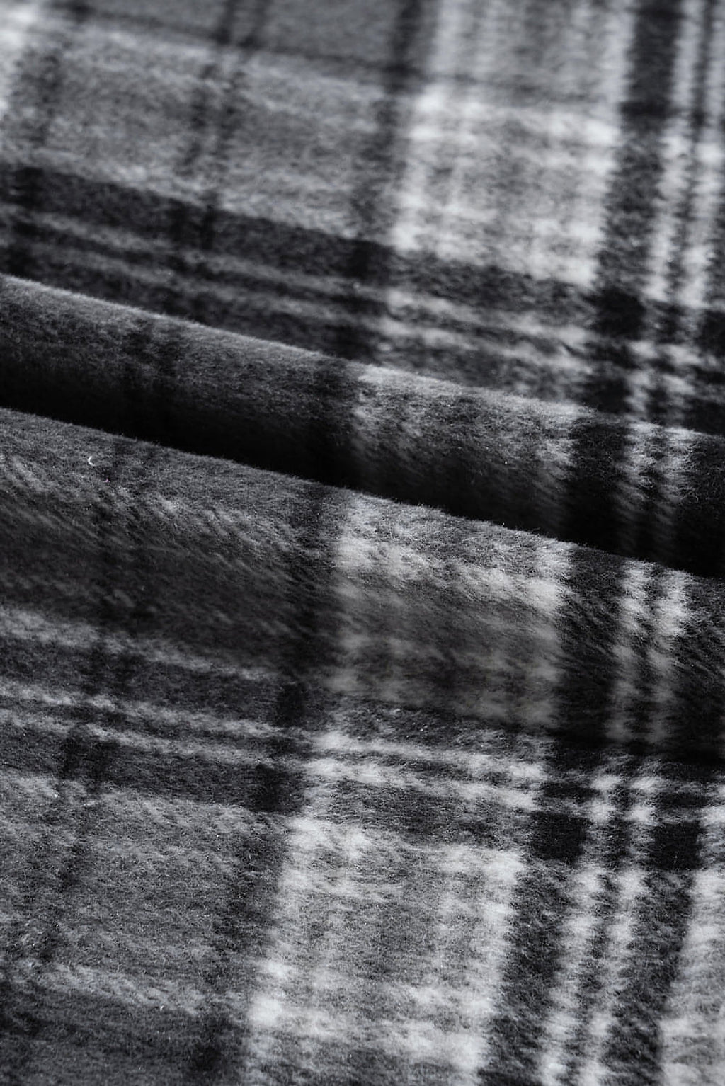 Black Plaid Print Flap Pockets Contrast Hooded Loose Shacket. - enhanced image 5