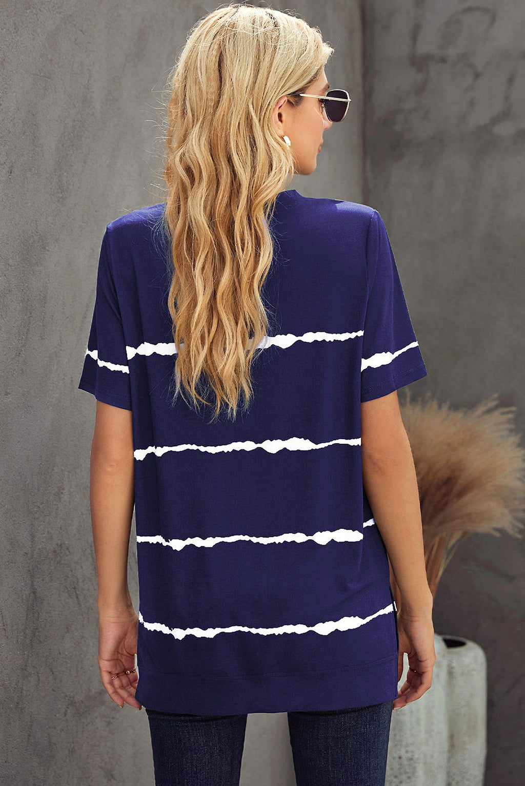 Blue Tie-dye Stripe Casual T-Shirt - enhanced image 5